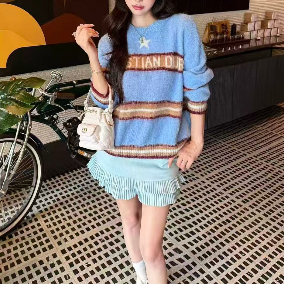 CD Women's Color-Block Knit Top XX25093009