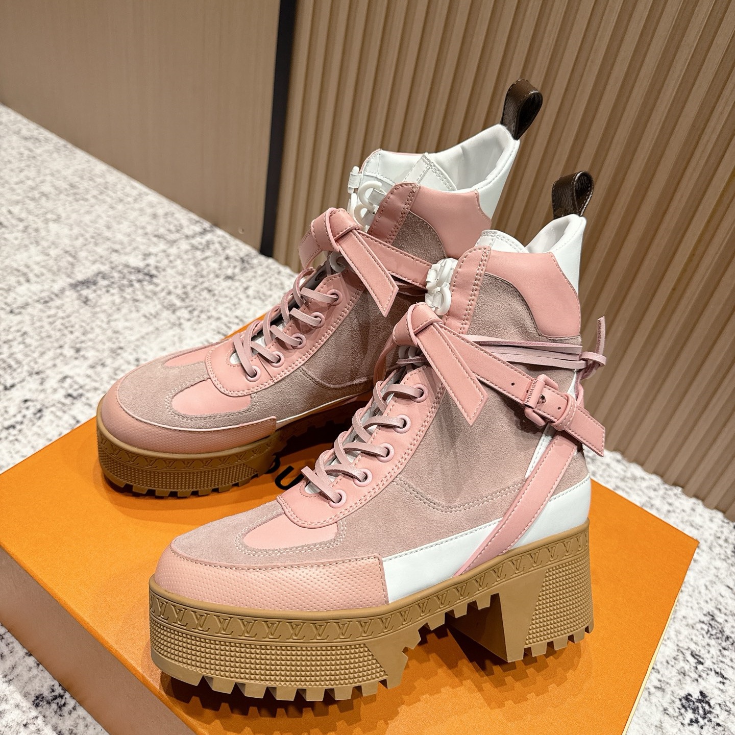 LV Chunky-Heel Desert Martin Boots YV25093004