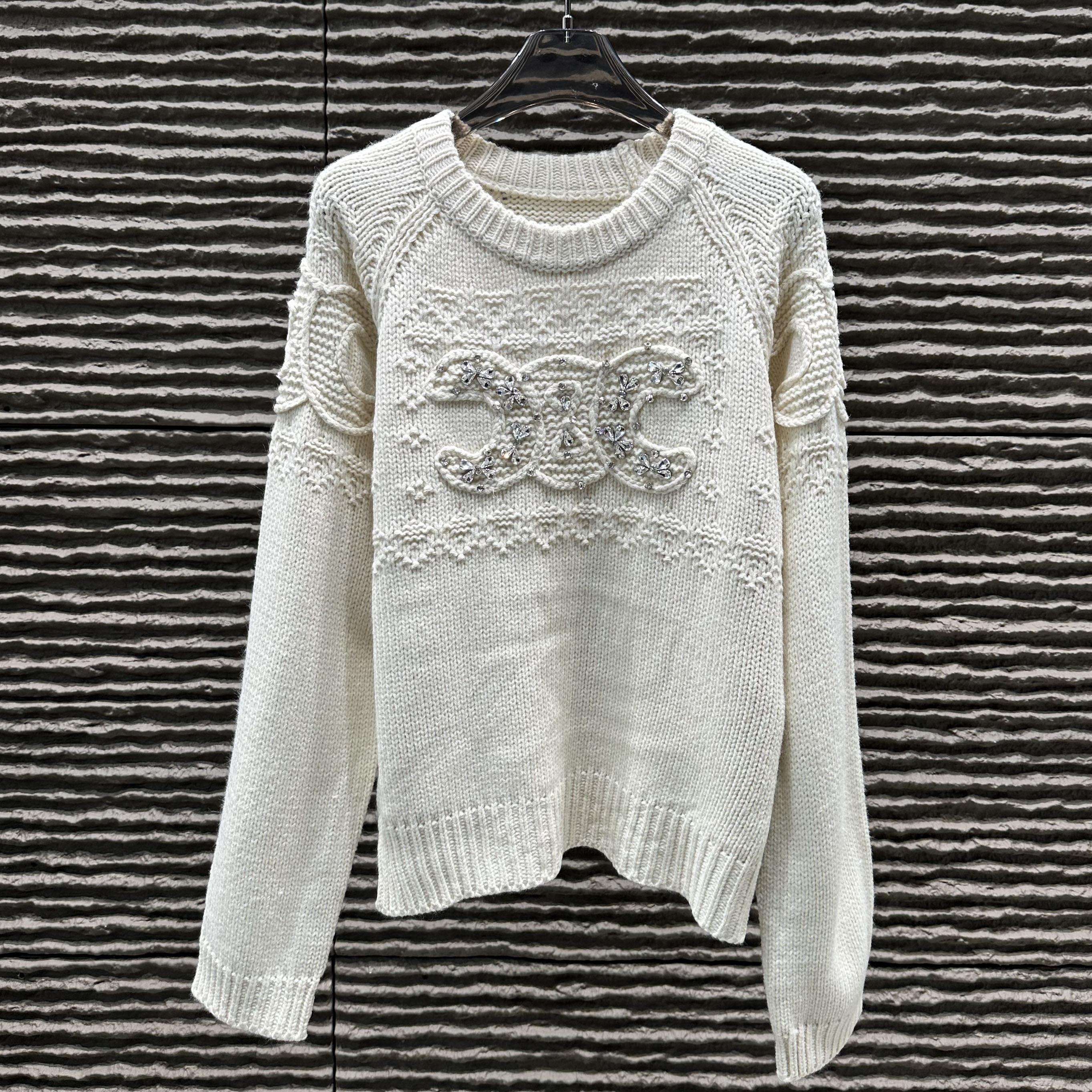 CH Women's Knit Pullover AM25100202