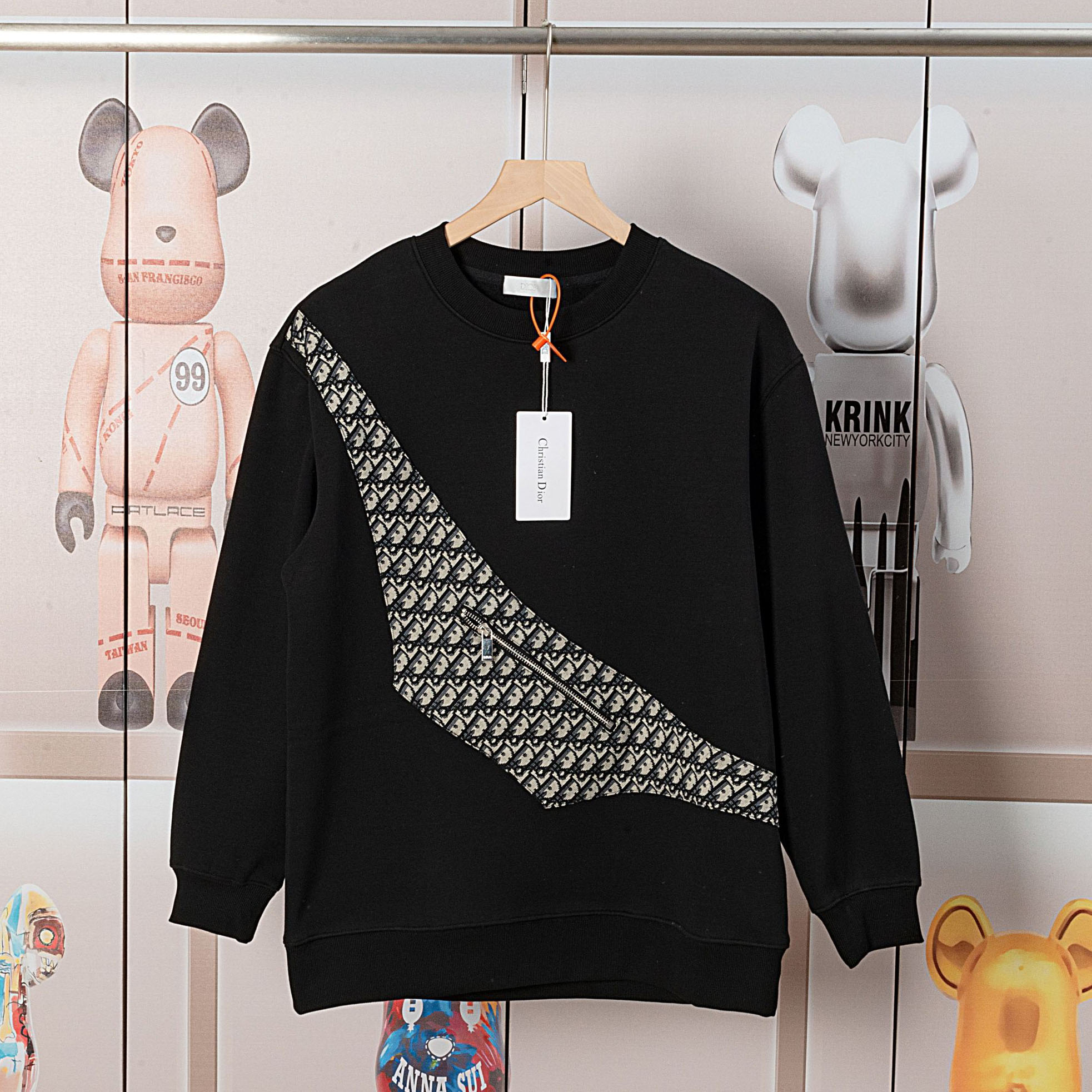 CD Color-Block Pocket Sweatshirt XX25100503