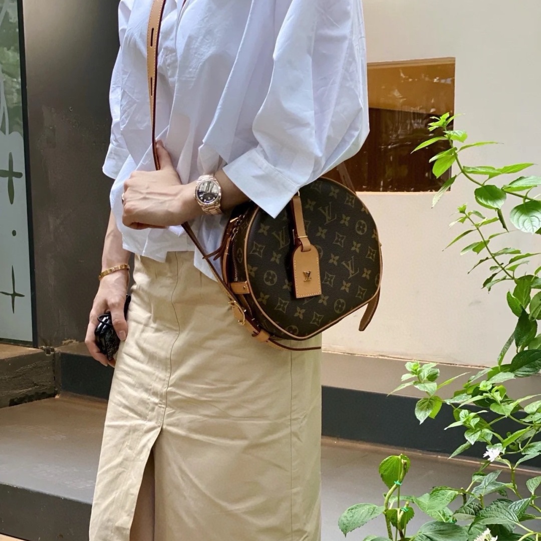 LV Boite Chapeau Round Bag YV25100501