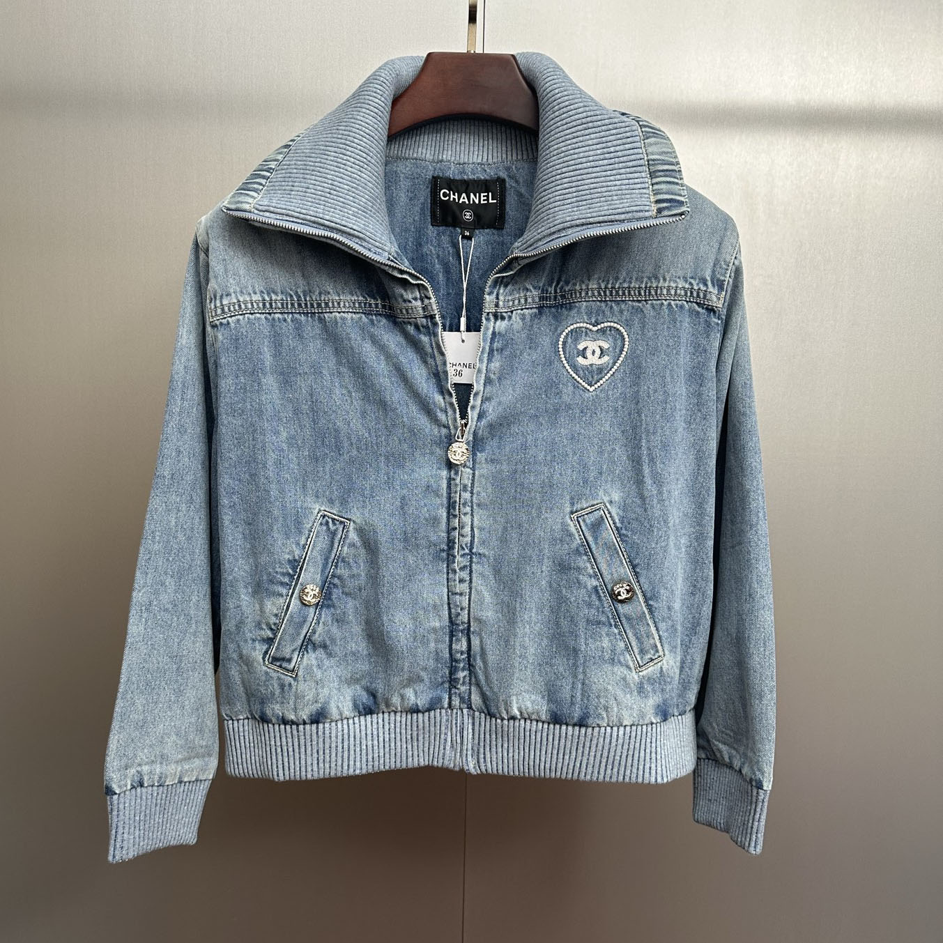 CH Women's Fashion Denim Jacket AM25100804