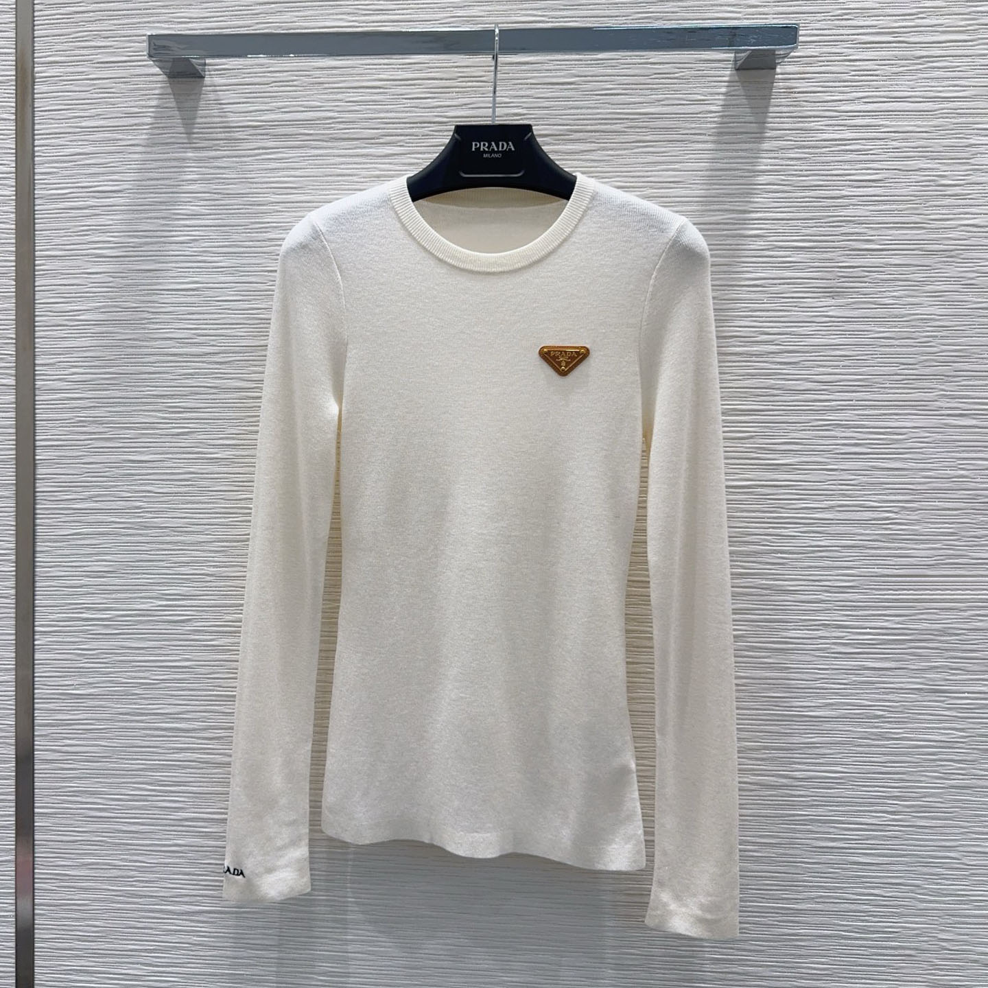 PRA Triangle Mini Logo Base Layer Top AM25101203