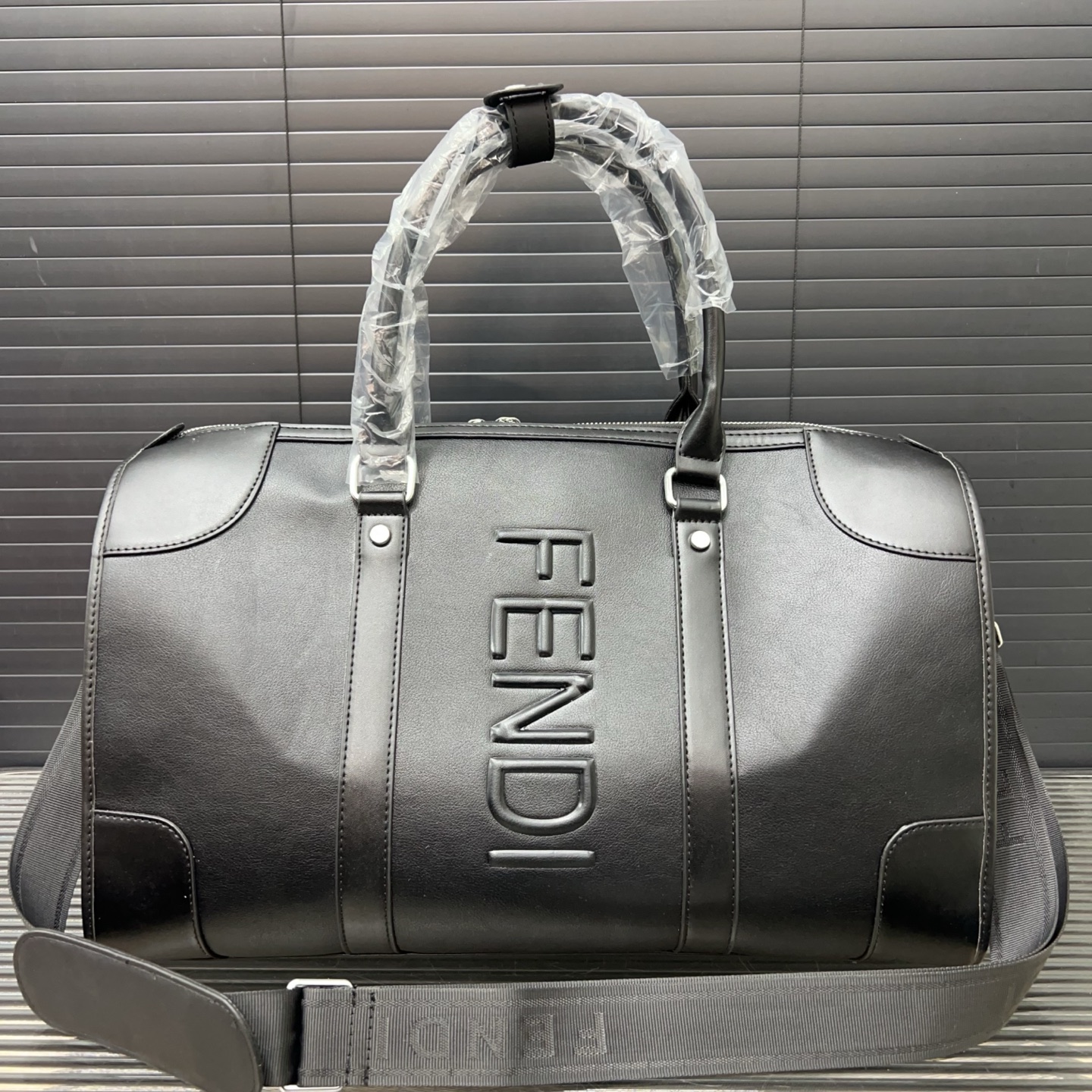 FD Black Leather Travel Bag YV25101312