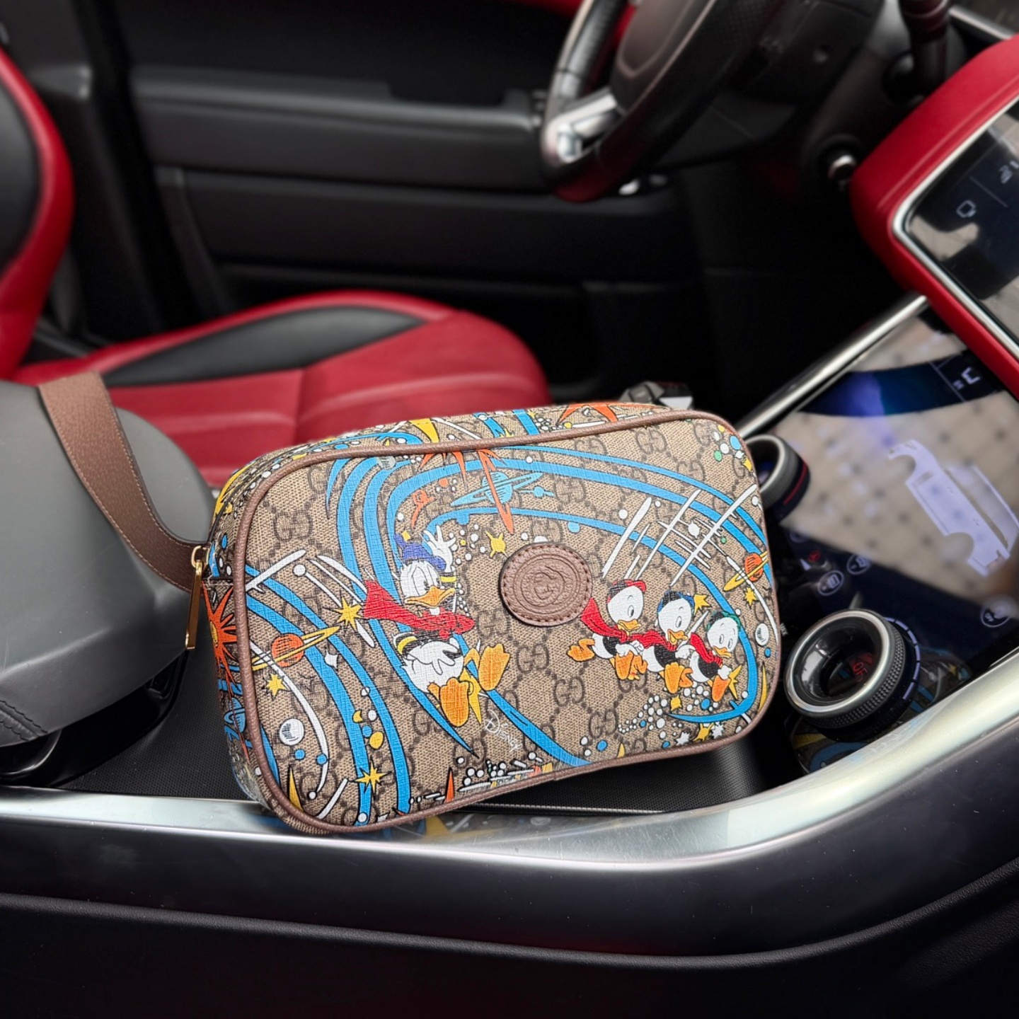 GG x Disney Donald Duck and friends Waist Bag YV25101314