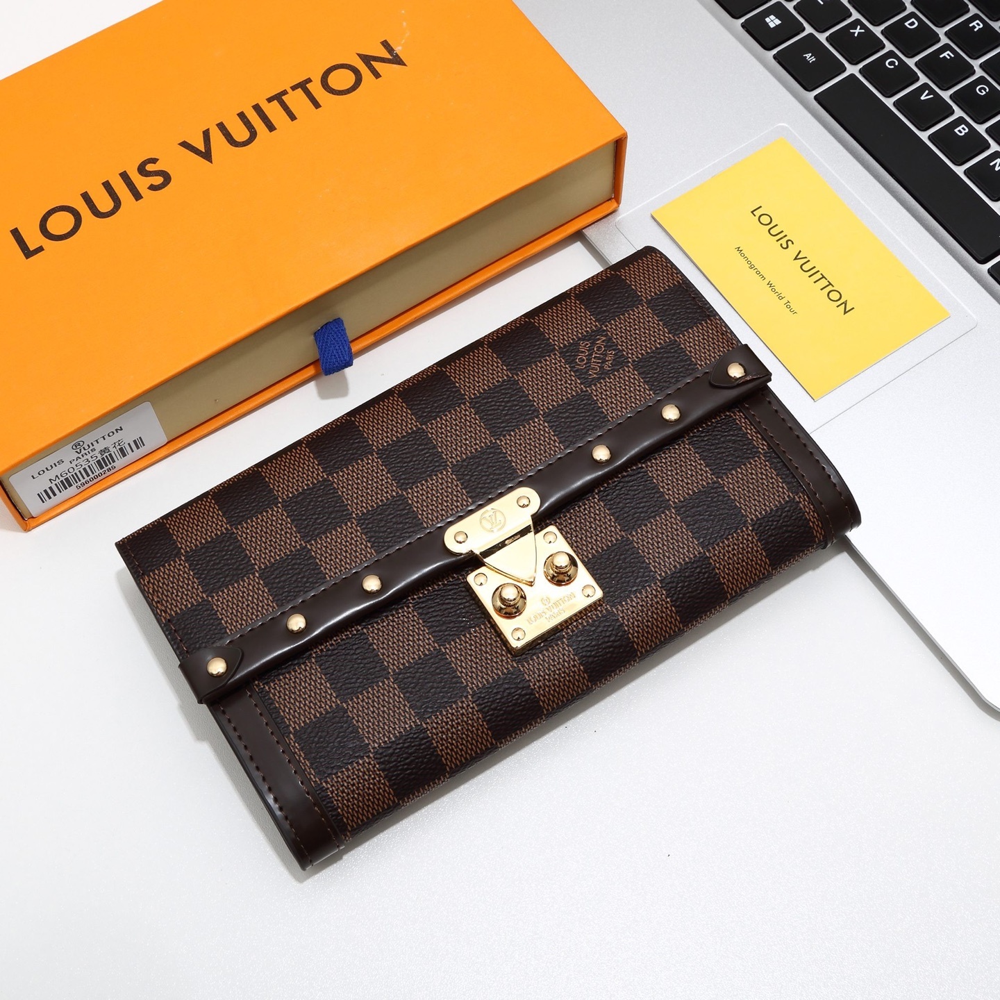 LV Monogram & Damier Cowhide Wallet  YV25101302