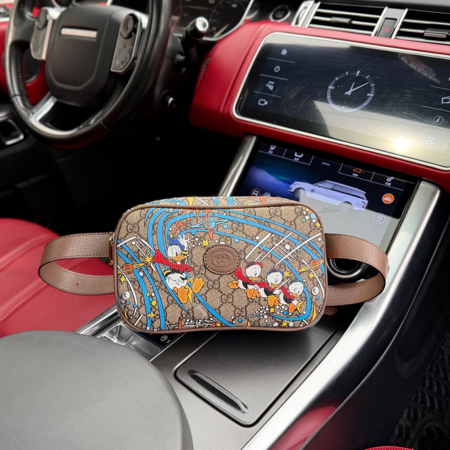 GG x Disney Donald Duck and friends Waist Bag YV25101314