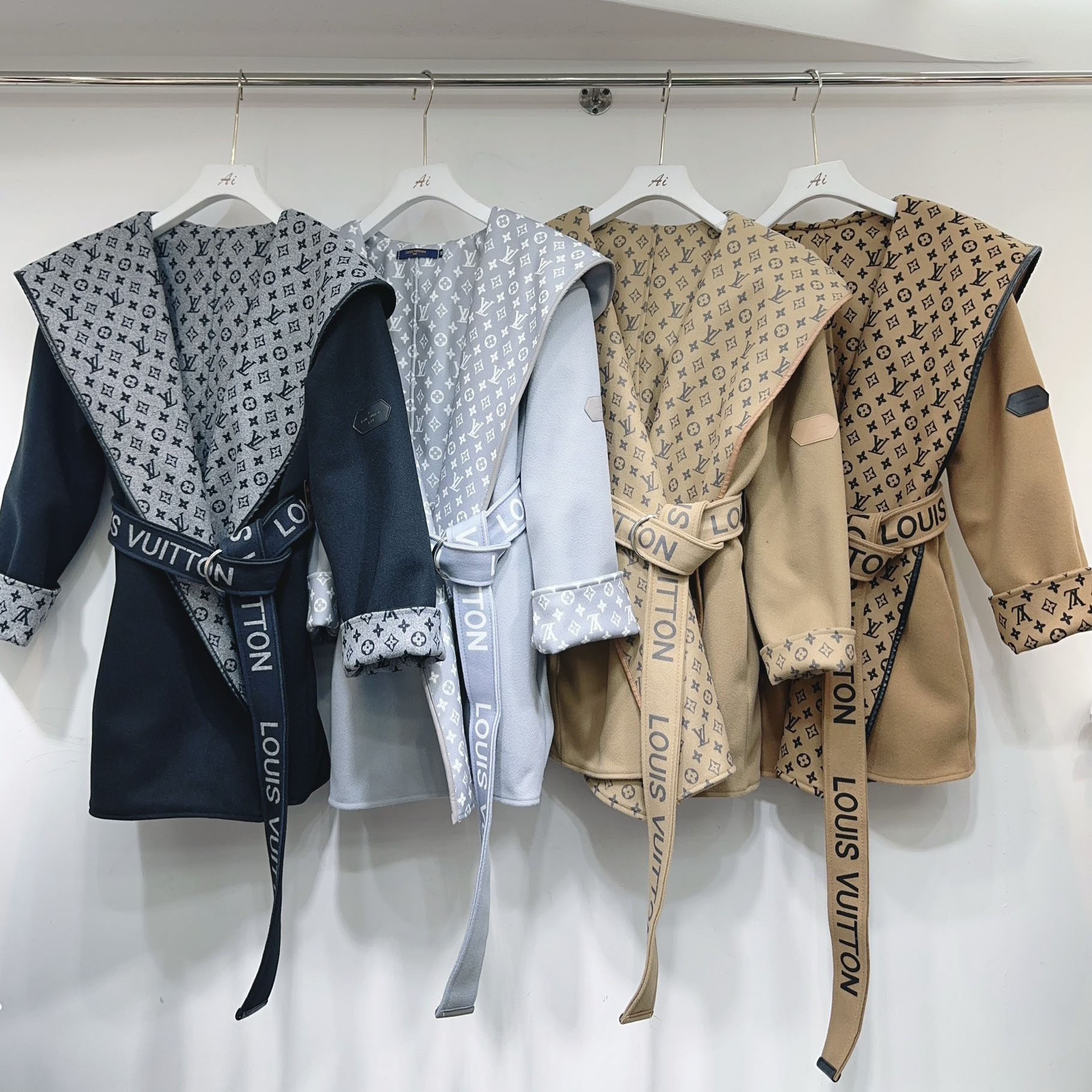 LV Heavy Tweed Coat XX2510505