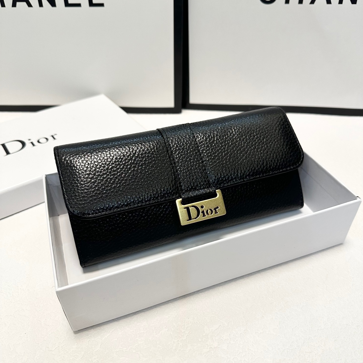 CD Women's Top - Grain Leather Long Wallet YV25101501