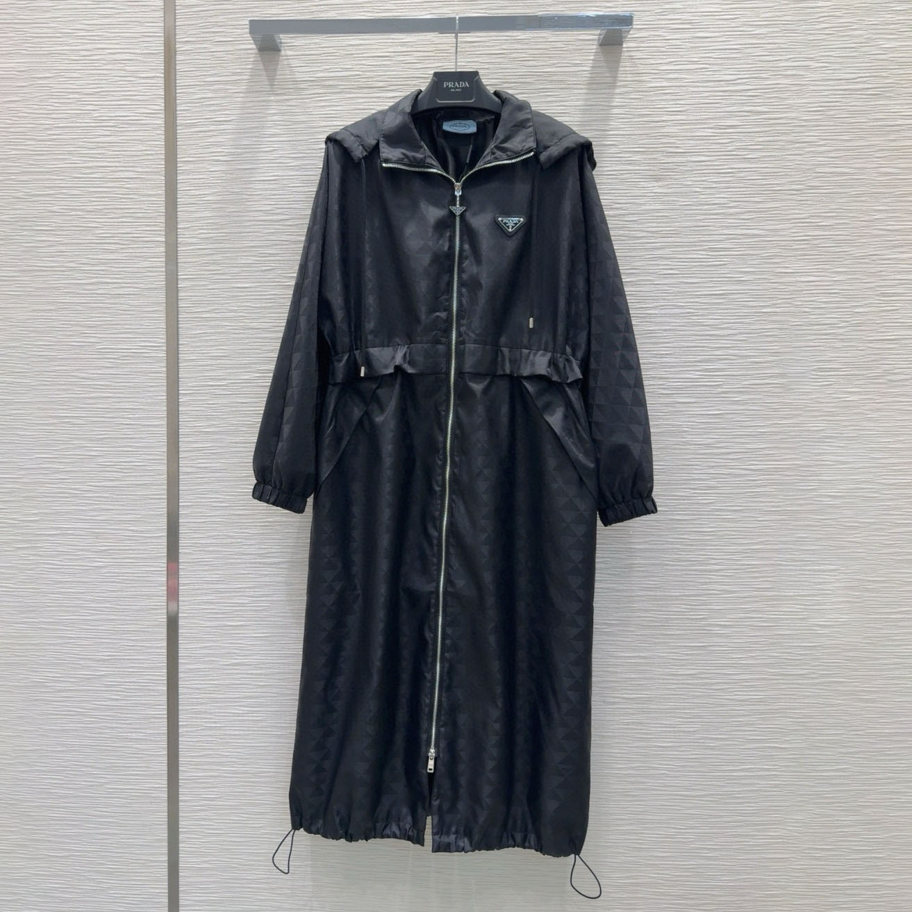 PRA Hooded Long Nylon Windbreaker AM2510514