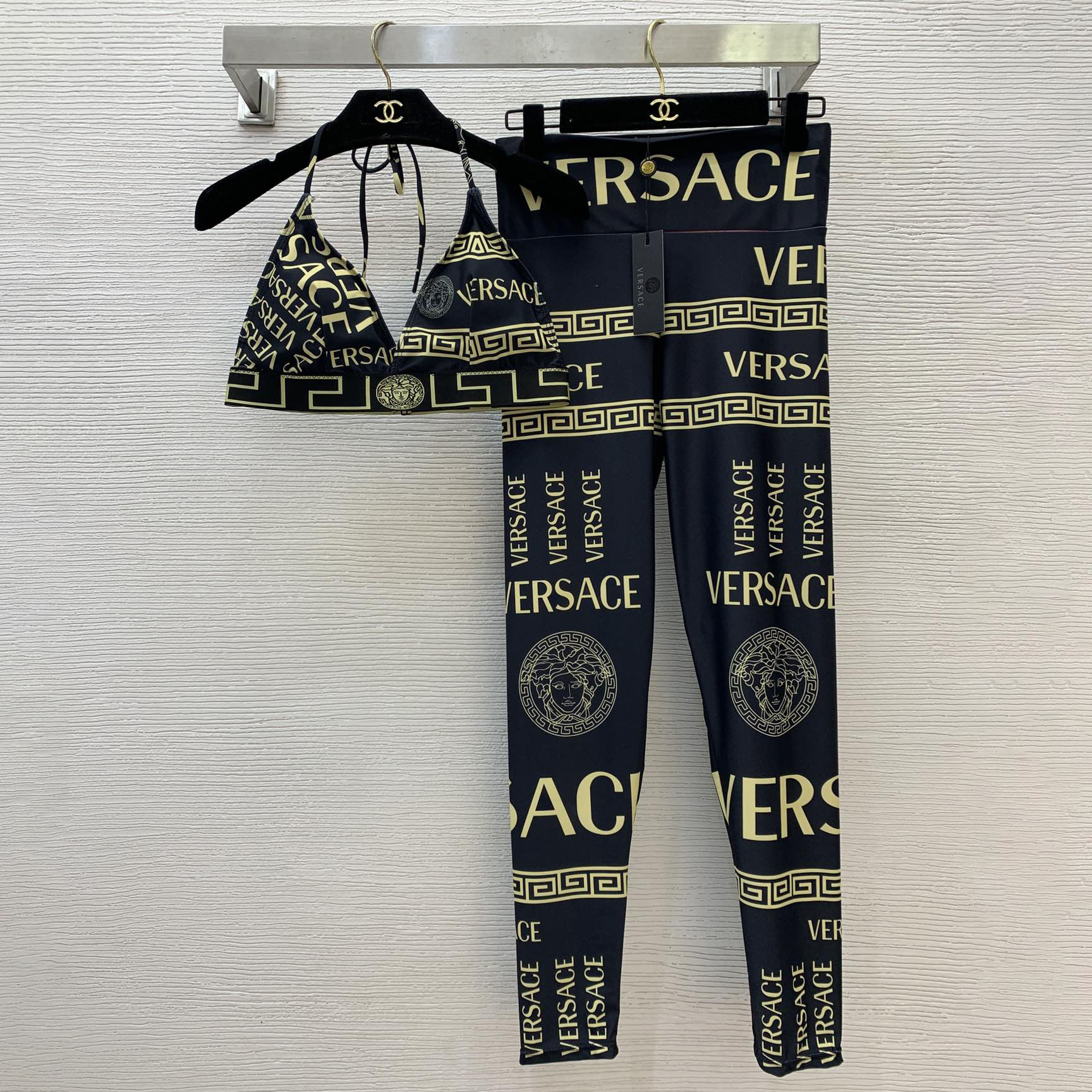 Vs Triangle-Cup Halter Neck High-Stretch Yoga Fitness Set XX25101709