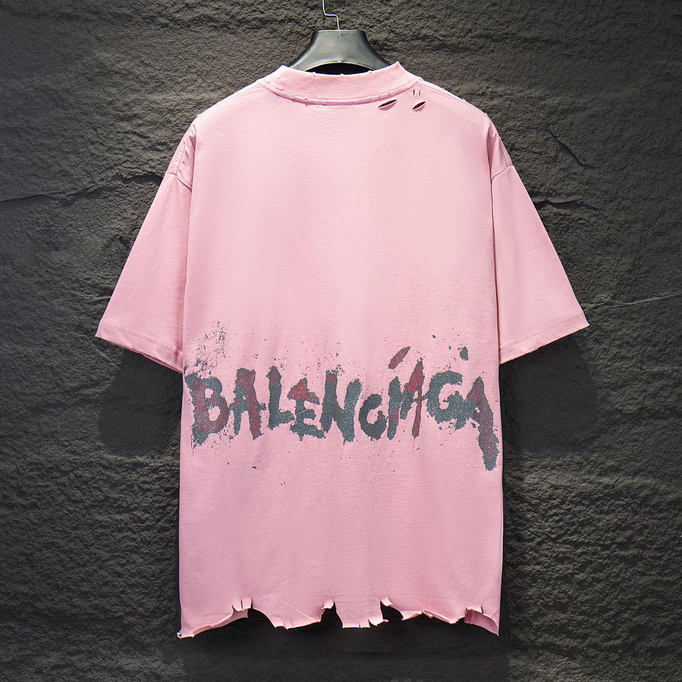 BLCG Distressed Vintage Graffiti Embroidered Short-Sleeve XX25101818