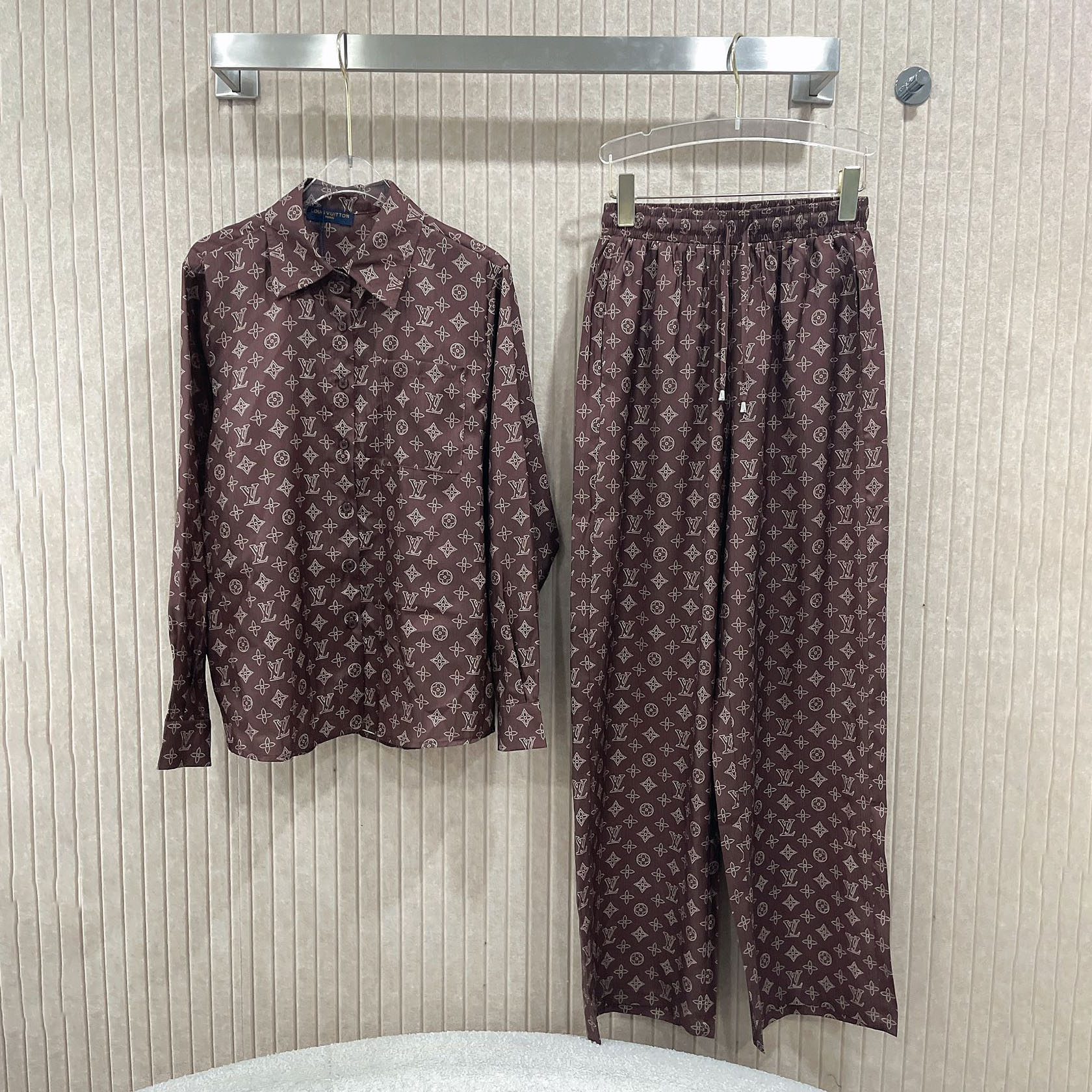 LV Monogram Casual Set XX25101830