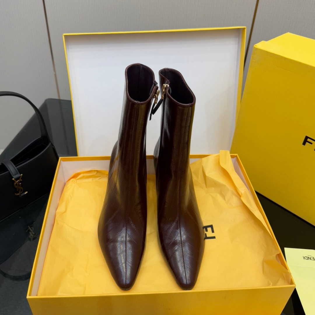 FD 2025 New High-Heel Ankle Boots YV25101910