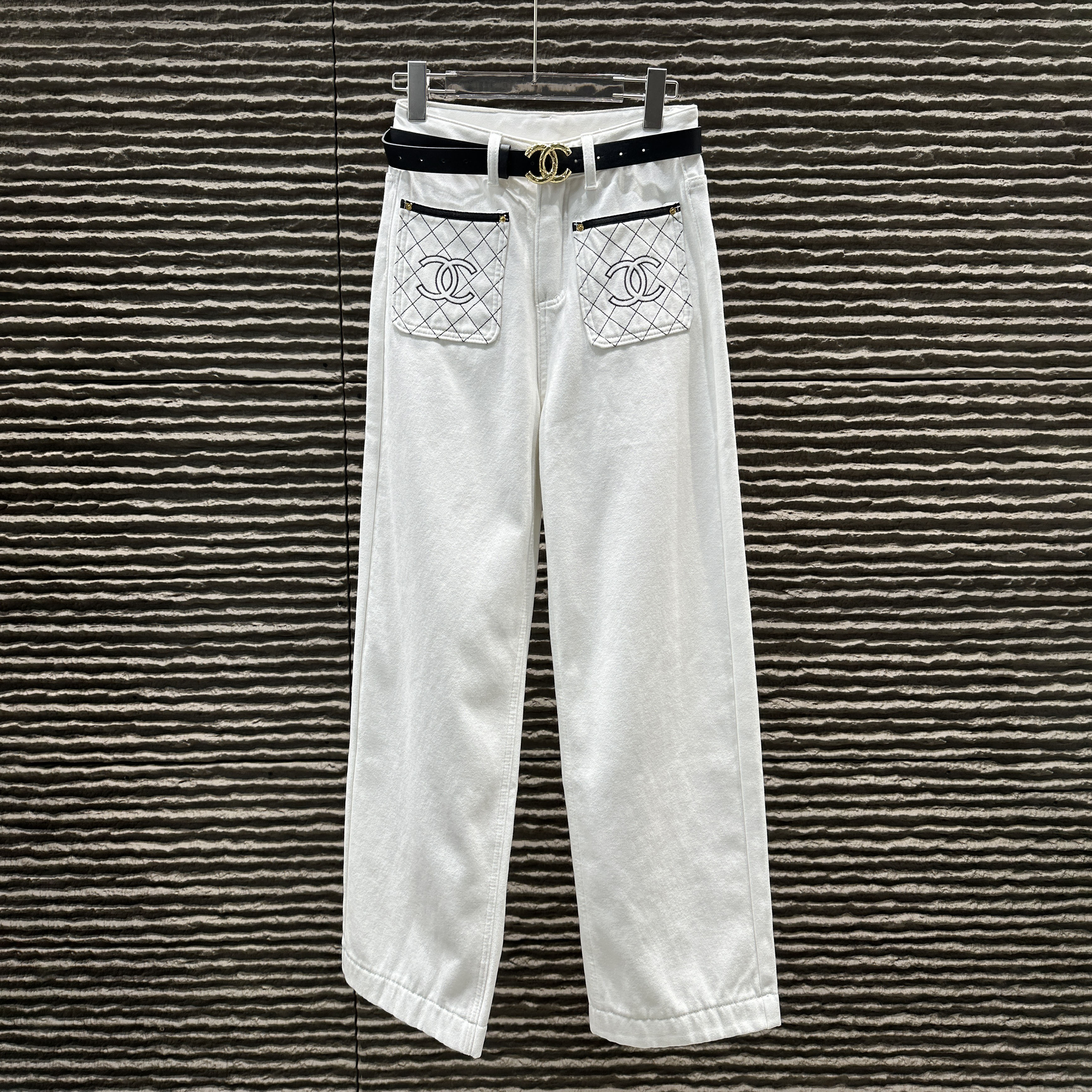 CH Fleece-Lined White Denim Flared Pants XX25101917