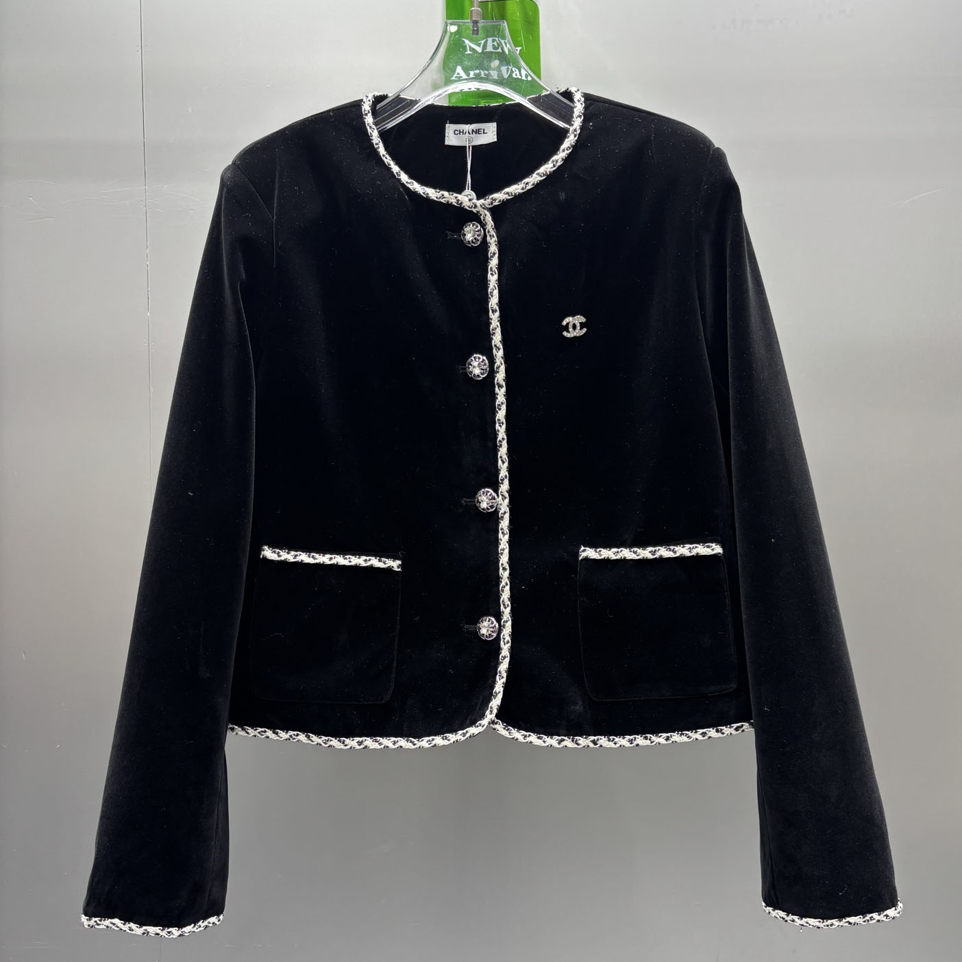 CH Fashionable Black Velvet Jacket AM25102108