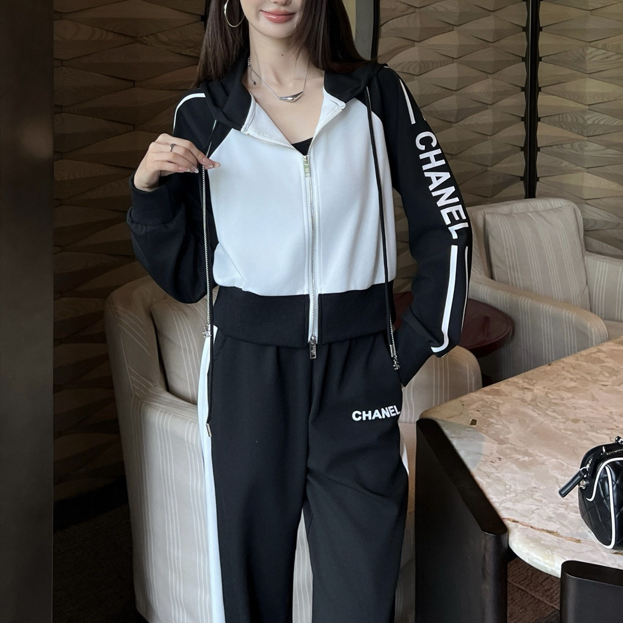 CH Stylish Casual Set AM25102118