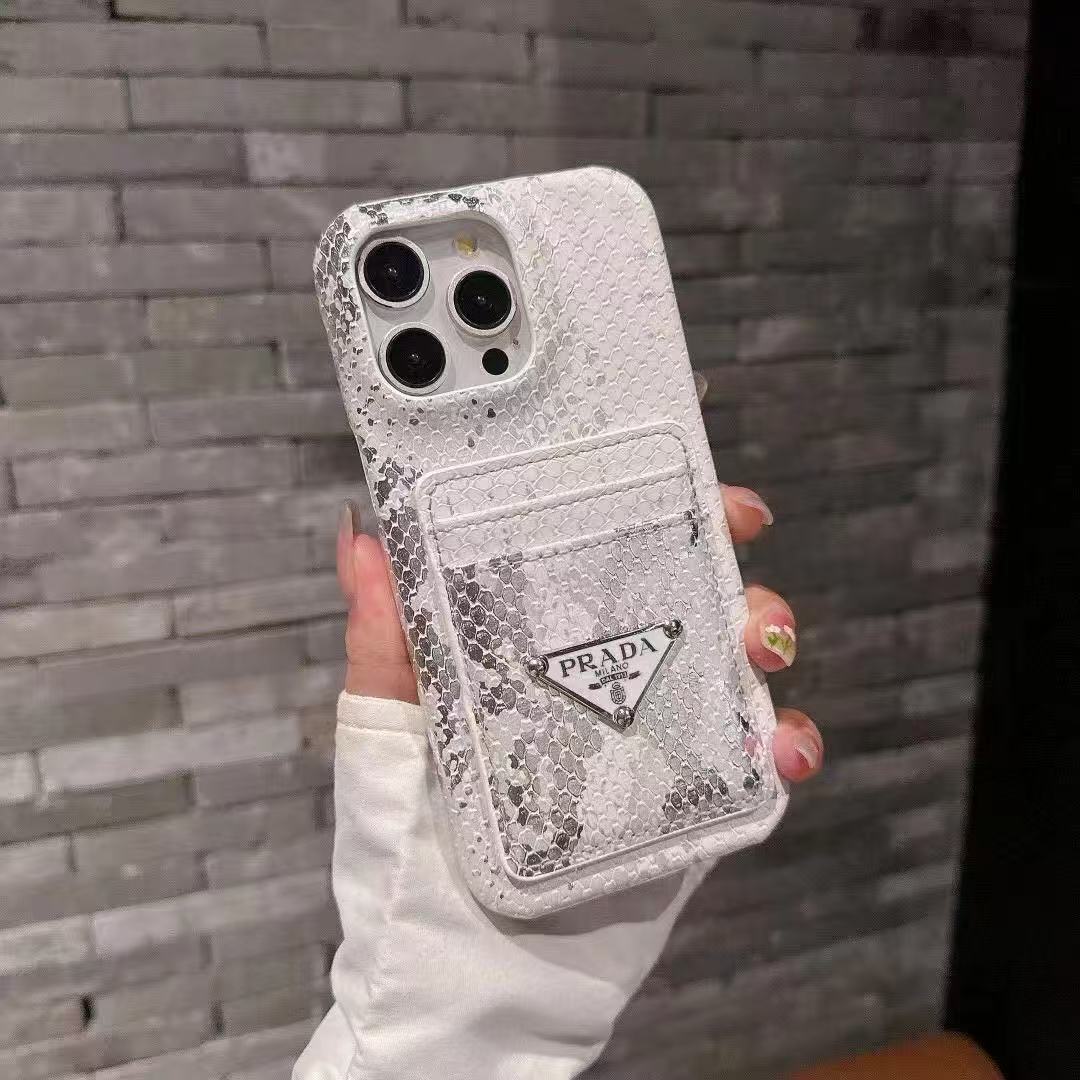 PRA  Snake-Pattern Card-Holding Phone Case YPD25102312