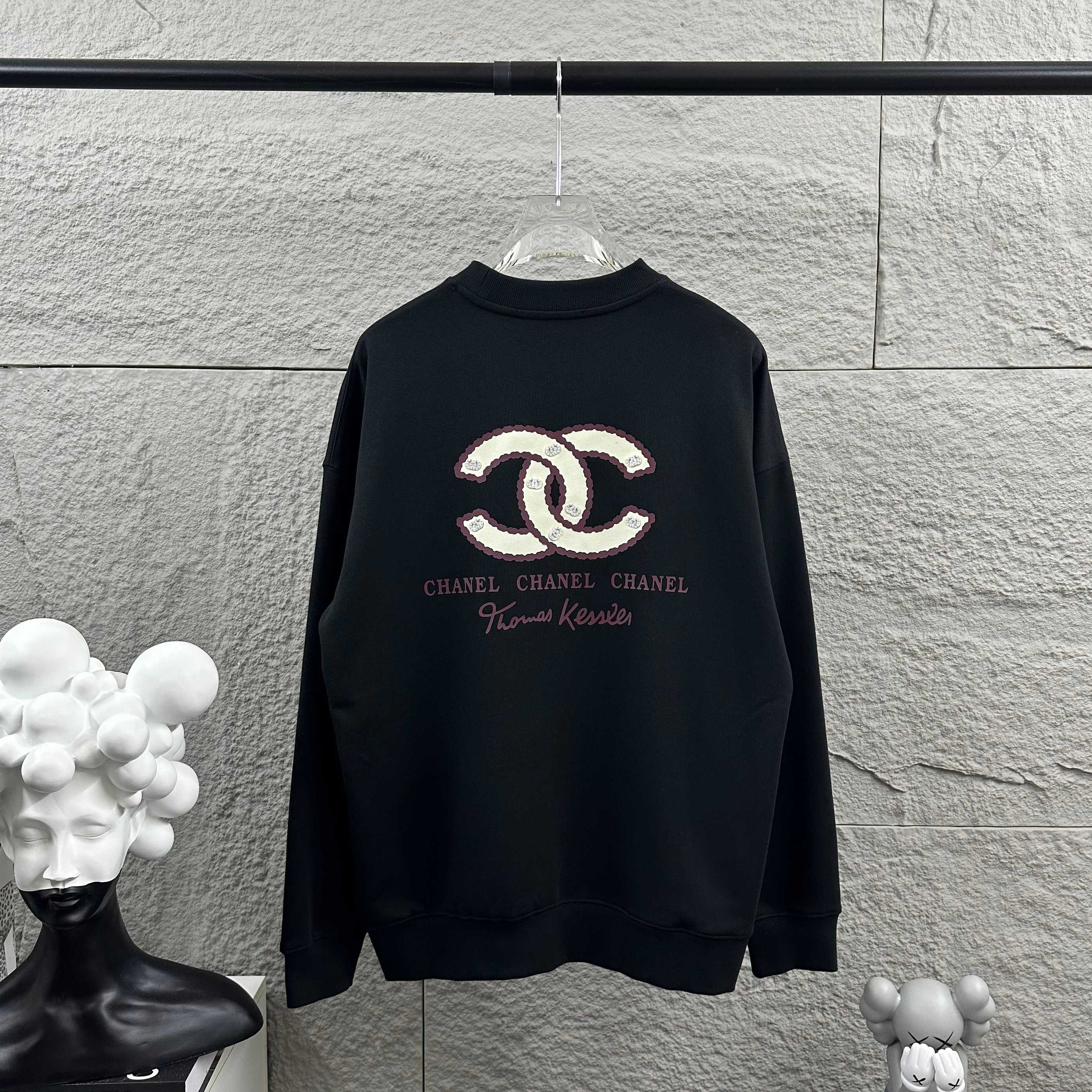 CH Classic Letter Logo Embroidered Sweatshirt XX25102515