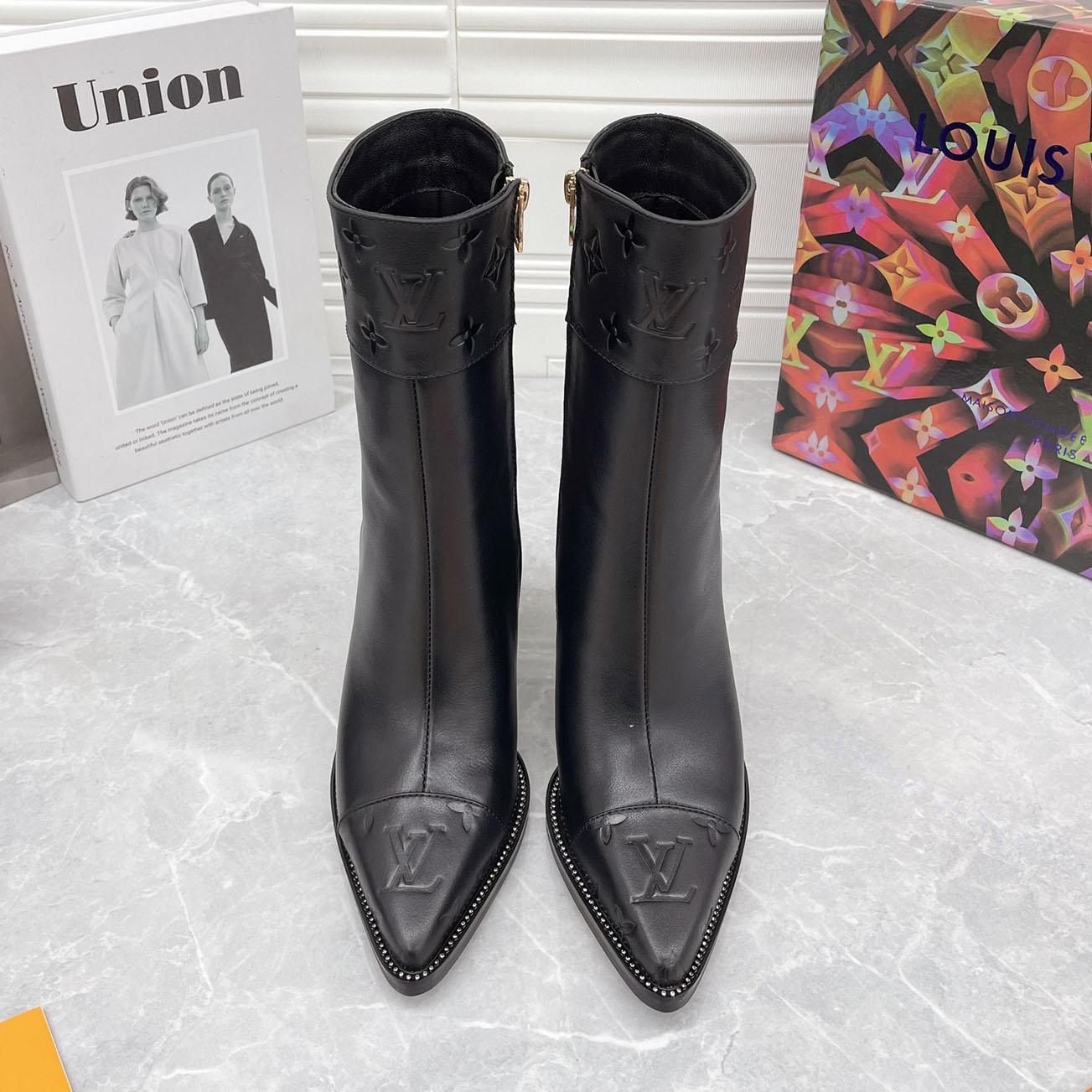 LV Pointed Toe Zip Ankle Boot XX25102607