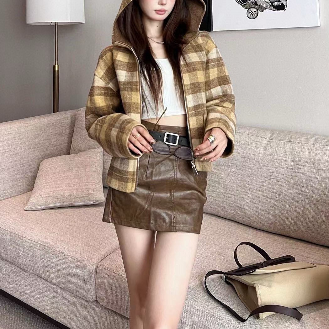 Miu Luxe Reversible Hooded Hand-Knit Wool-Blend Coat XX25102707