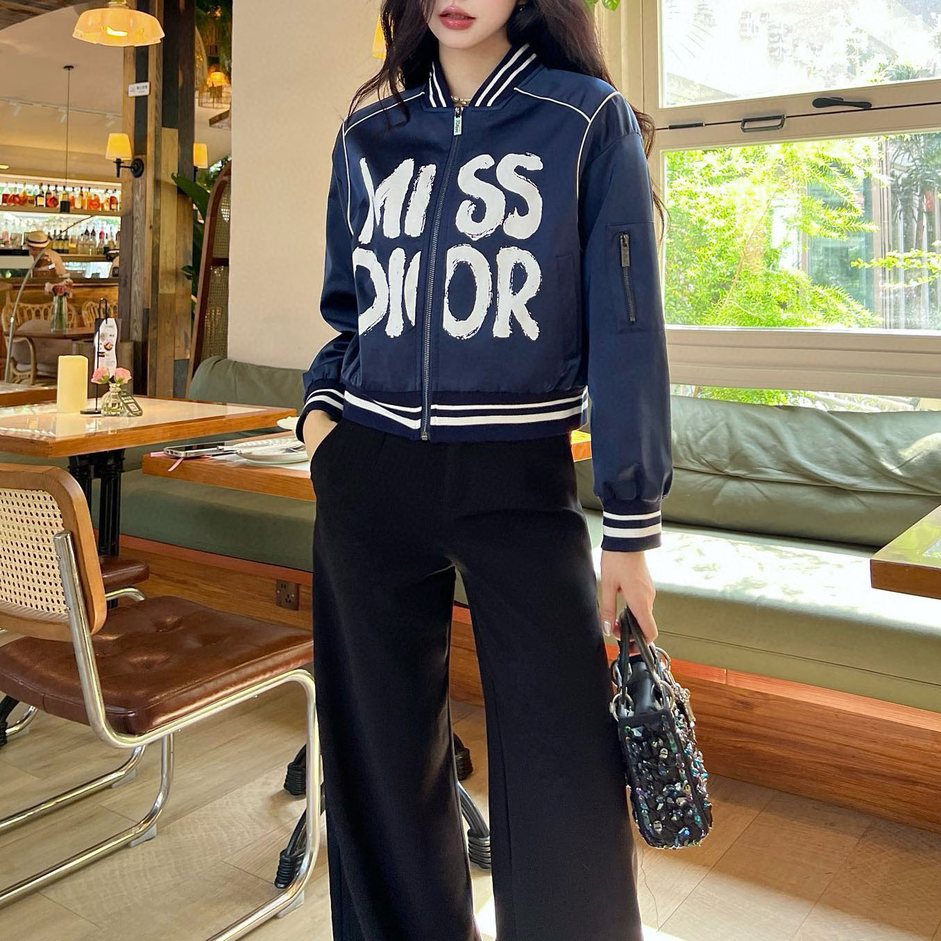CD Miss Luxury Logo-Emblazoned Cropped Jacket XX25102709