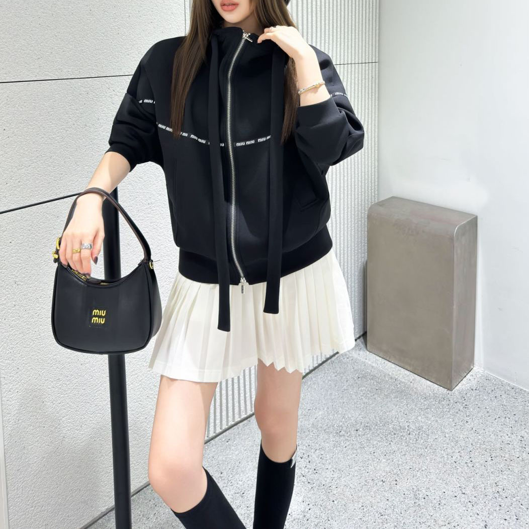 Miu Casual Crew Neck Hoodie XX25102723