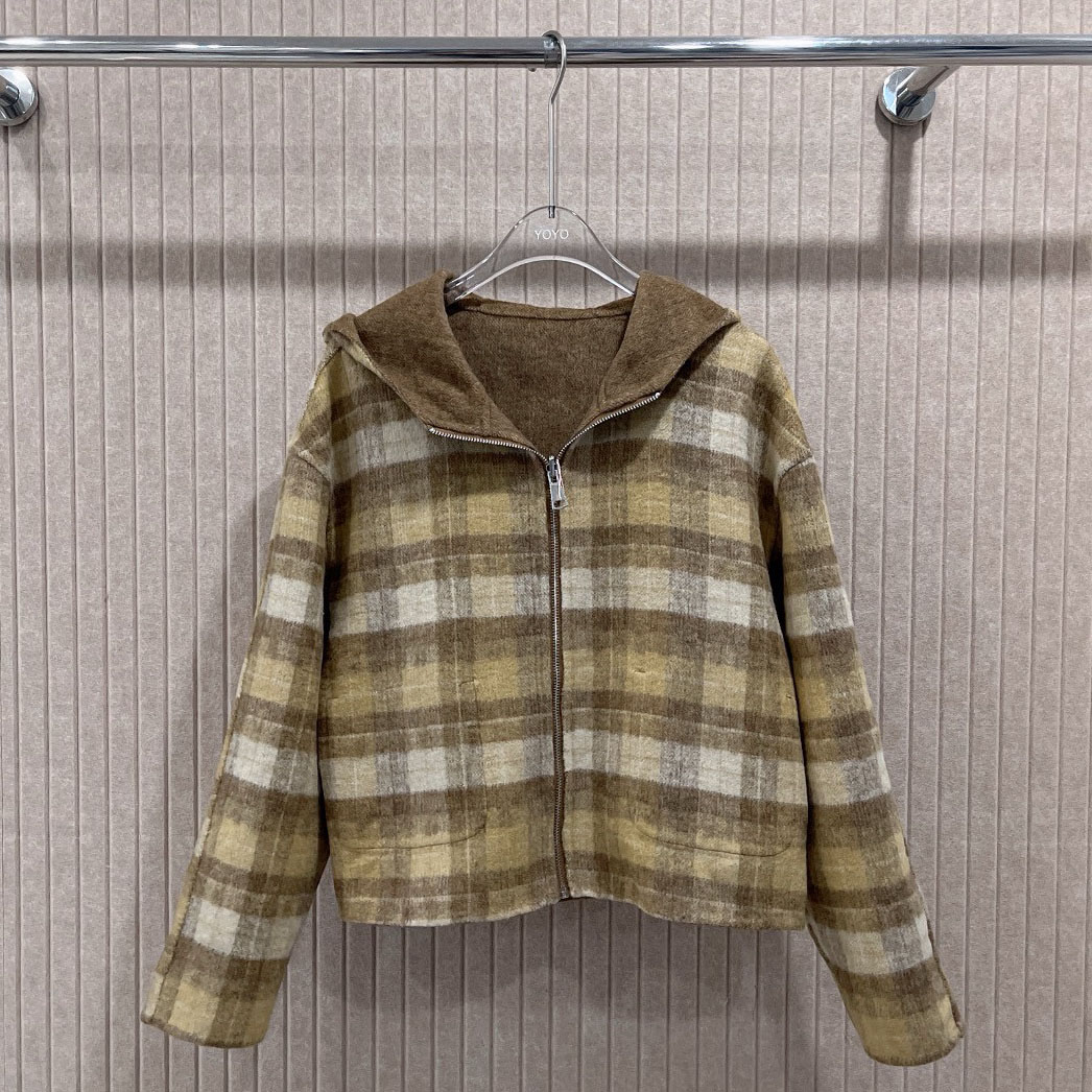 Miu Luxe Reversible Hooded Hand-Knit Wool-Blend Coat XX25102707