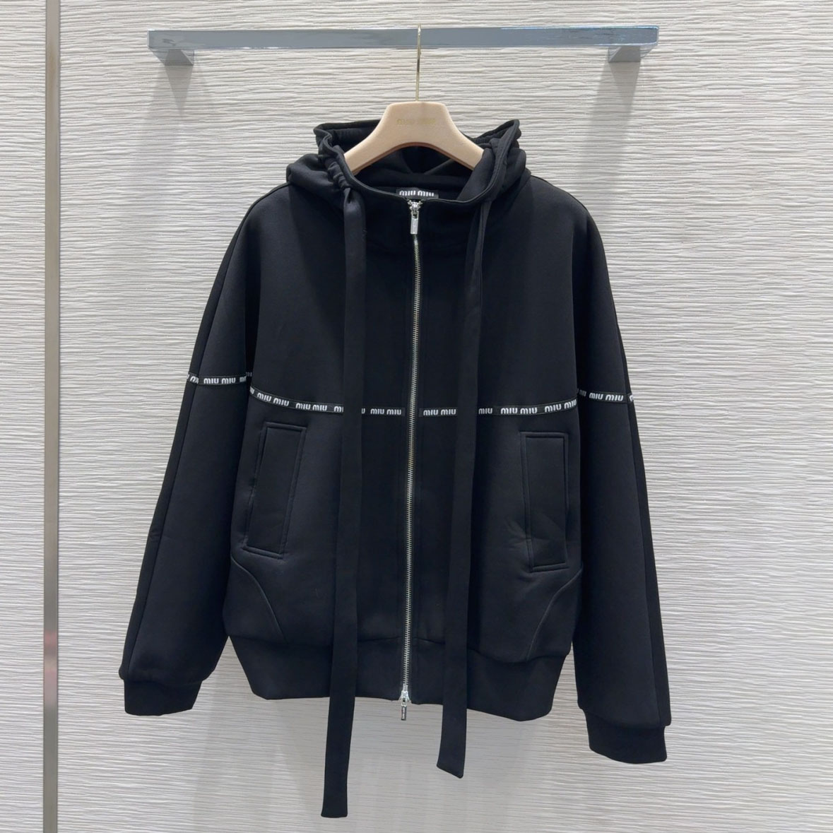 Miu Casual Crew Neck Hoodie XX25102723