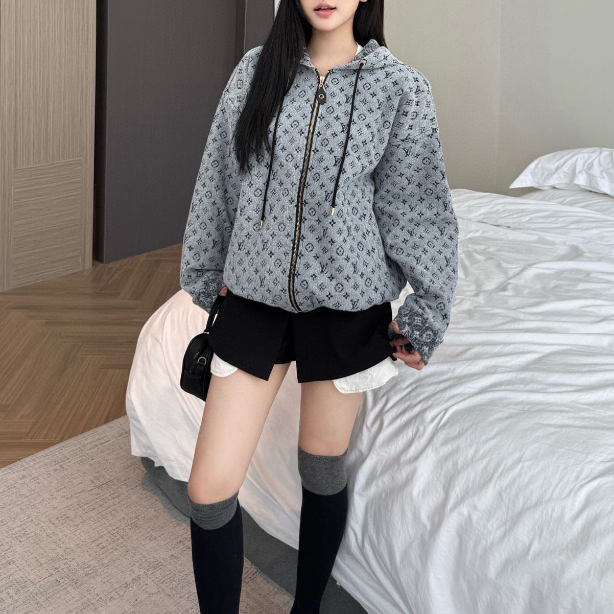 LV Classic Monogram Print Hoodie XX25102807