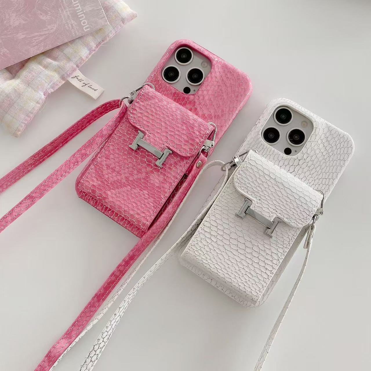 HM Snakeskin-Embossed Accordion Card Pocket Phone Case YPD25102811