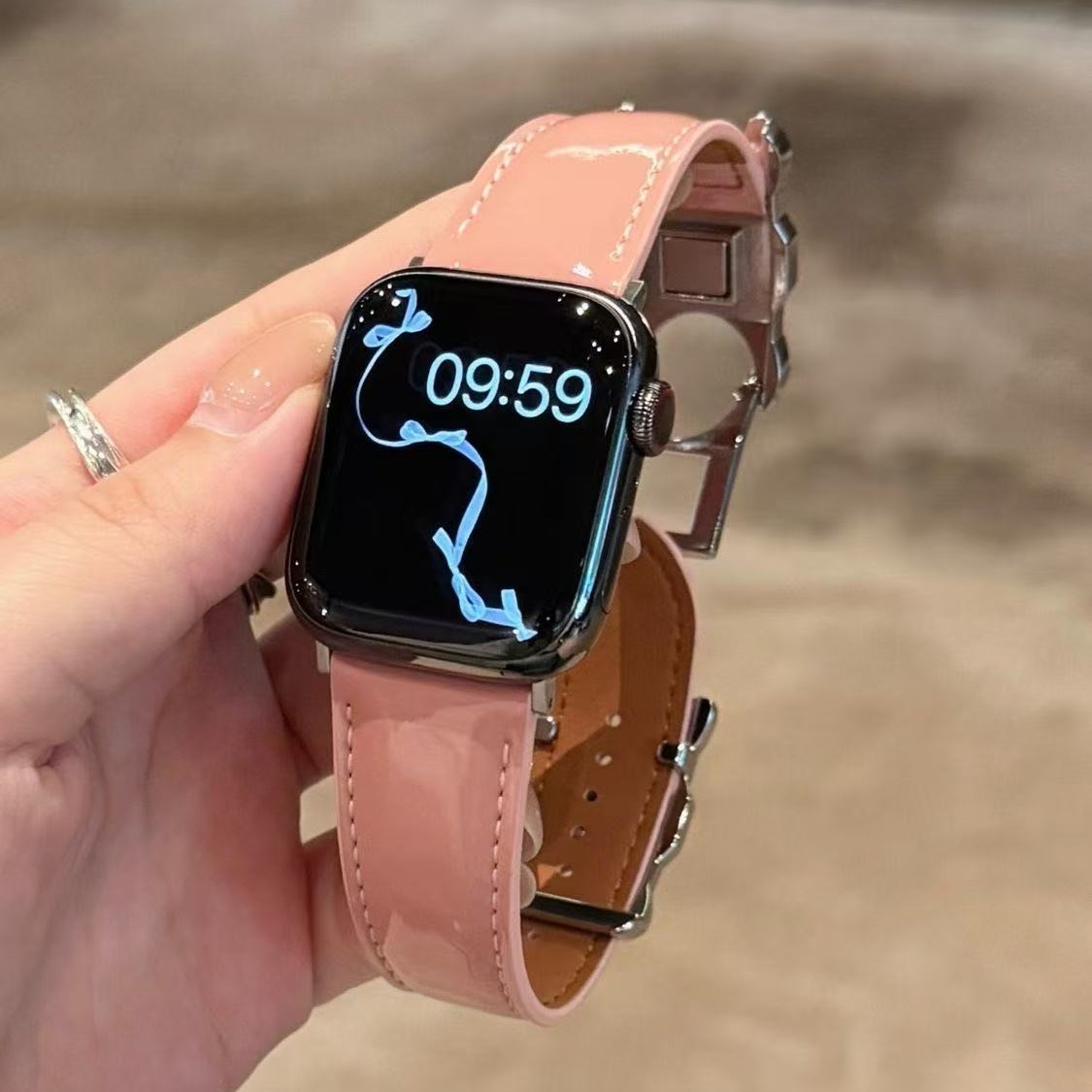 Chl Crescent Moon Buckle Apple Watch Strap YPD25102816