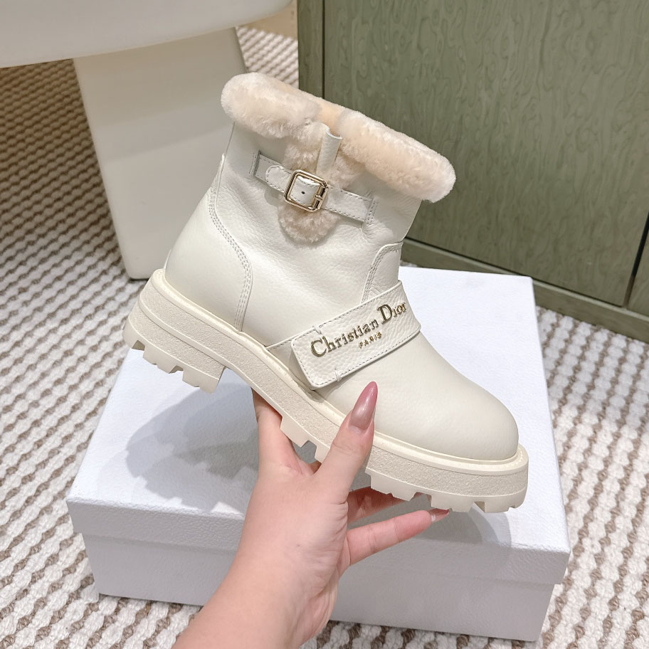 CD Mor Series Furry Short Boots XX25102828