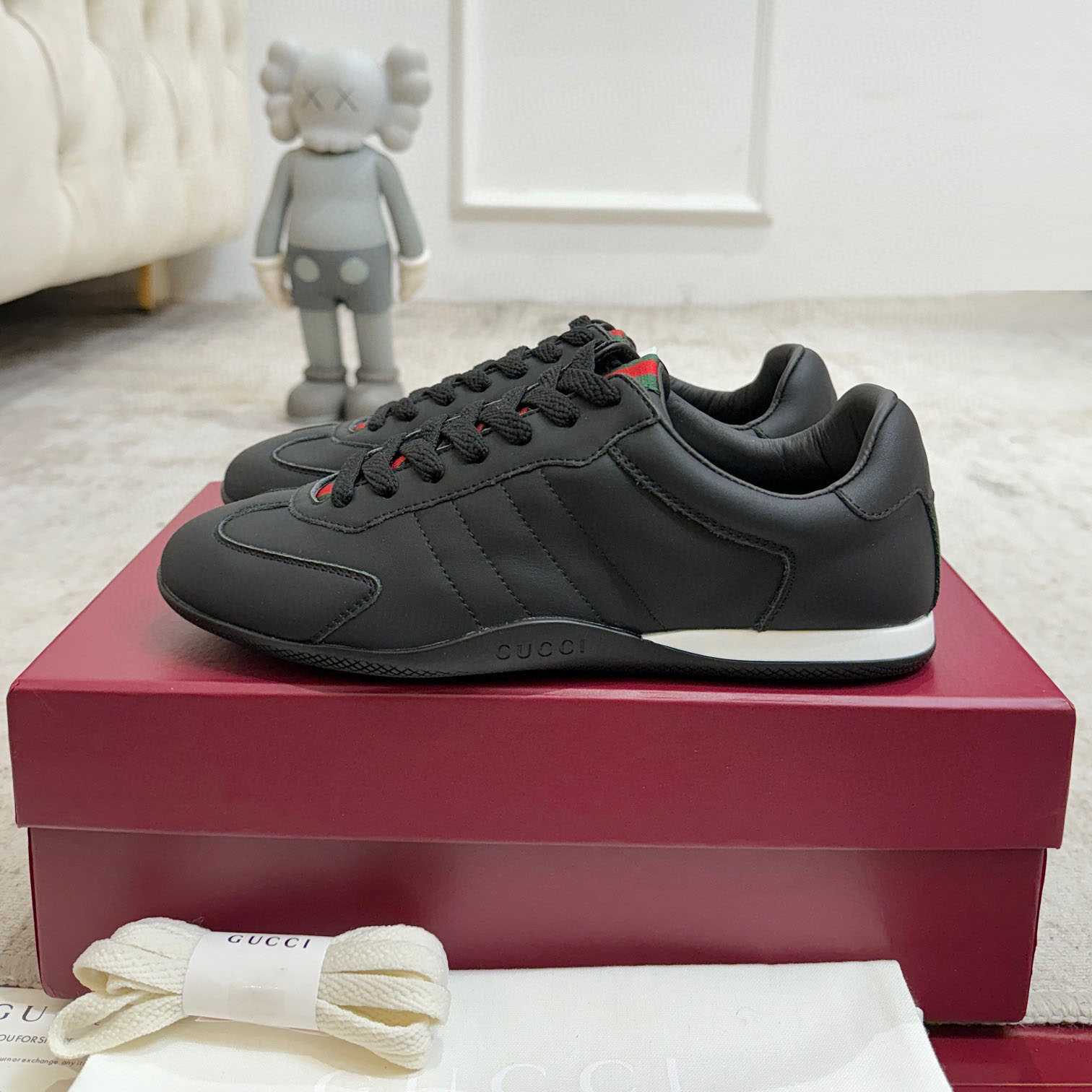 GG Shift Sneakers AM25110206