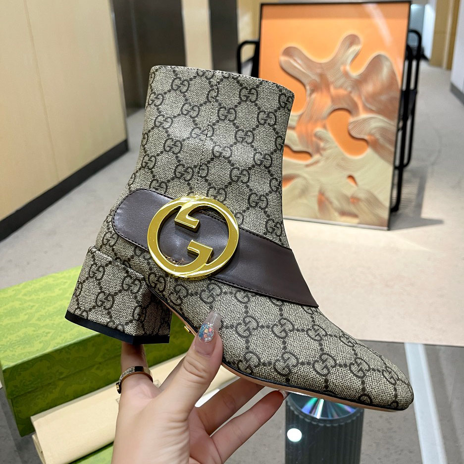 GG Classic Ankle Boots with Interlocking Double G AM25110323