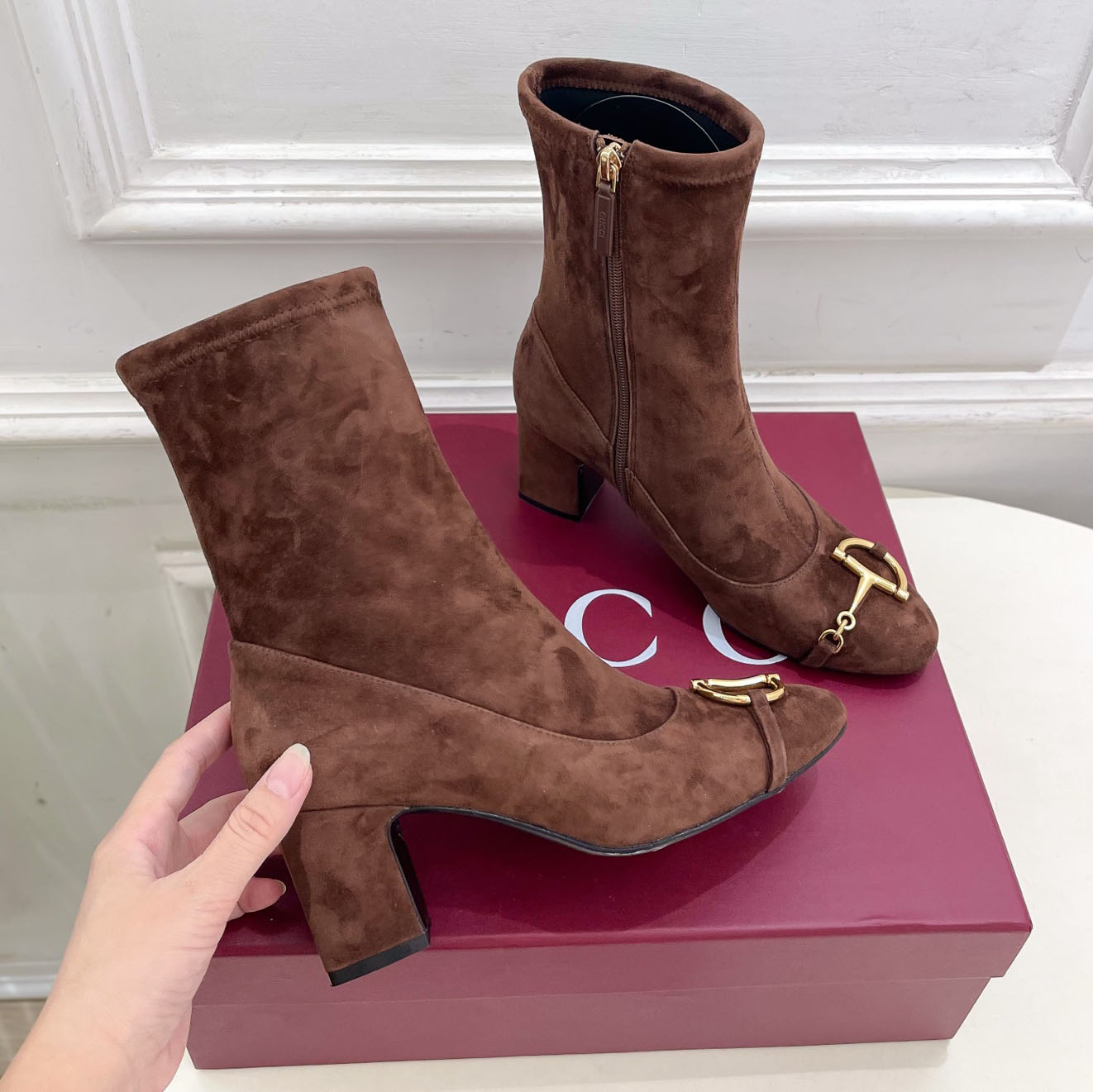 GG Half D-Ring Horsebit Chain Suede Ankle Boots AM25110311