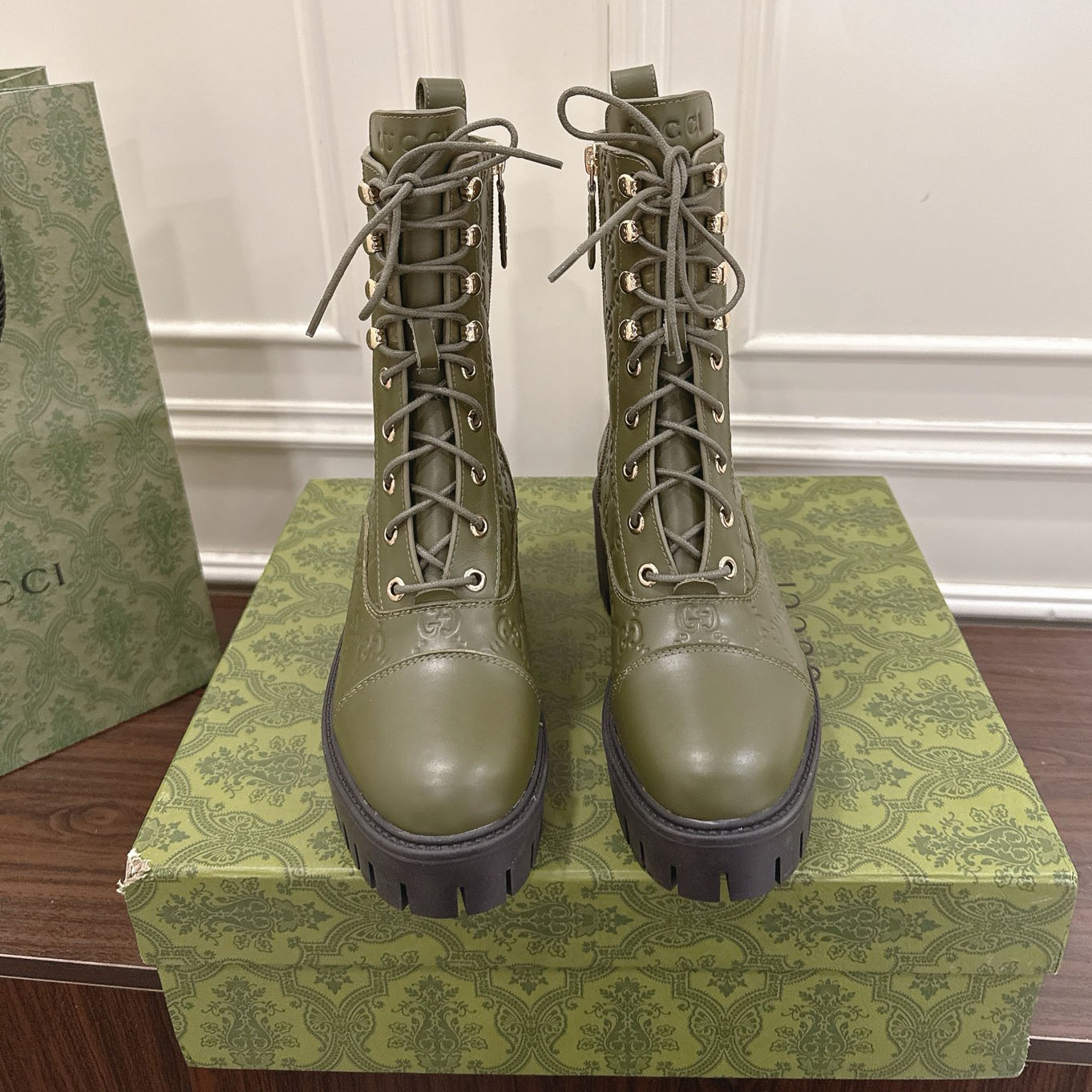 GG Lace-Up Ankle Boots AM25110309