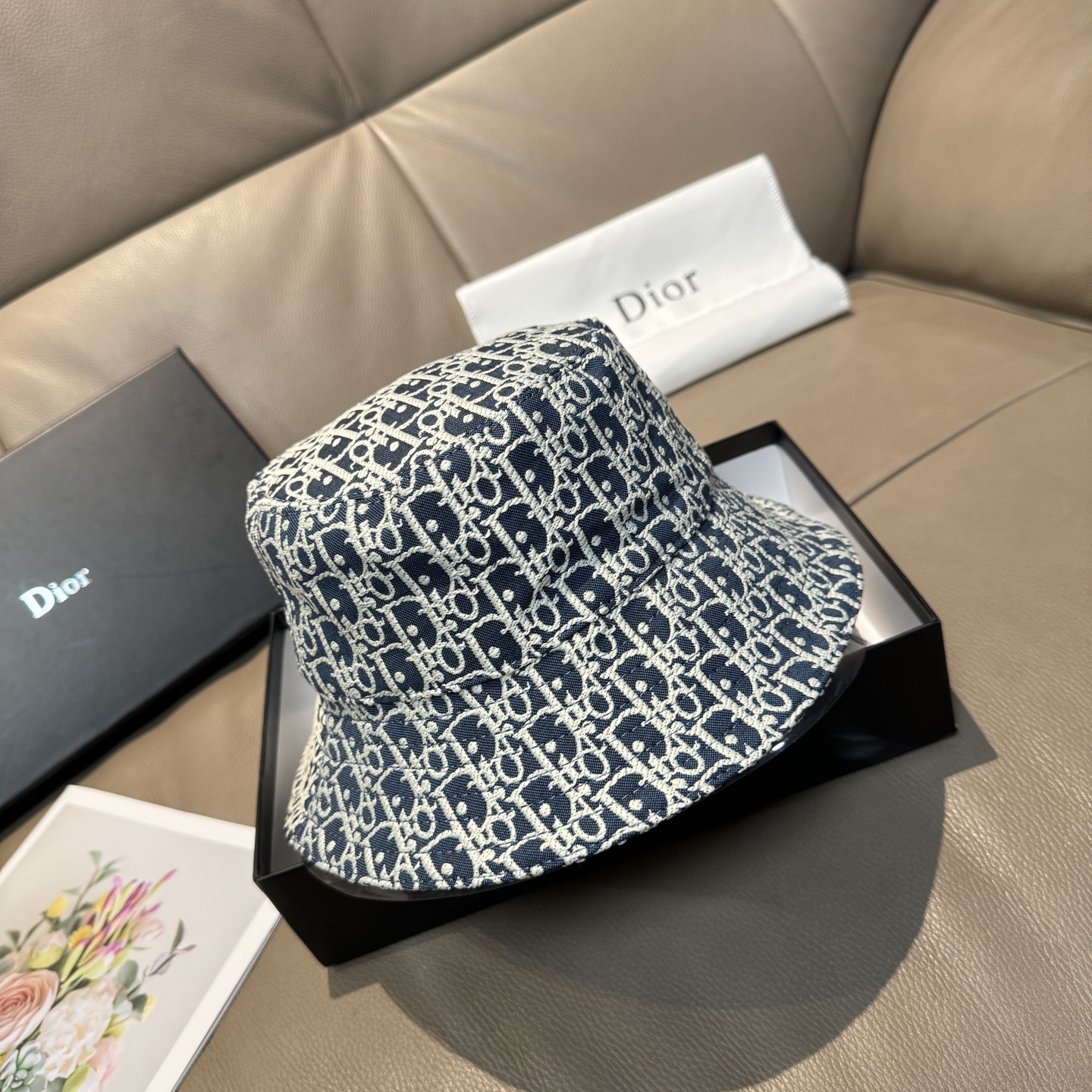 CD Luxury Oblique Pattern Bucket Hat AM25110332