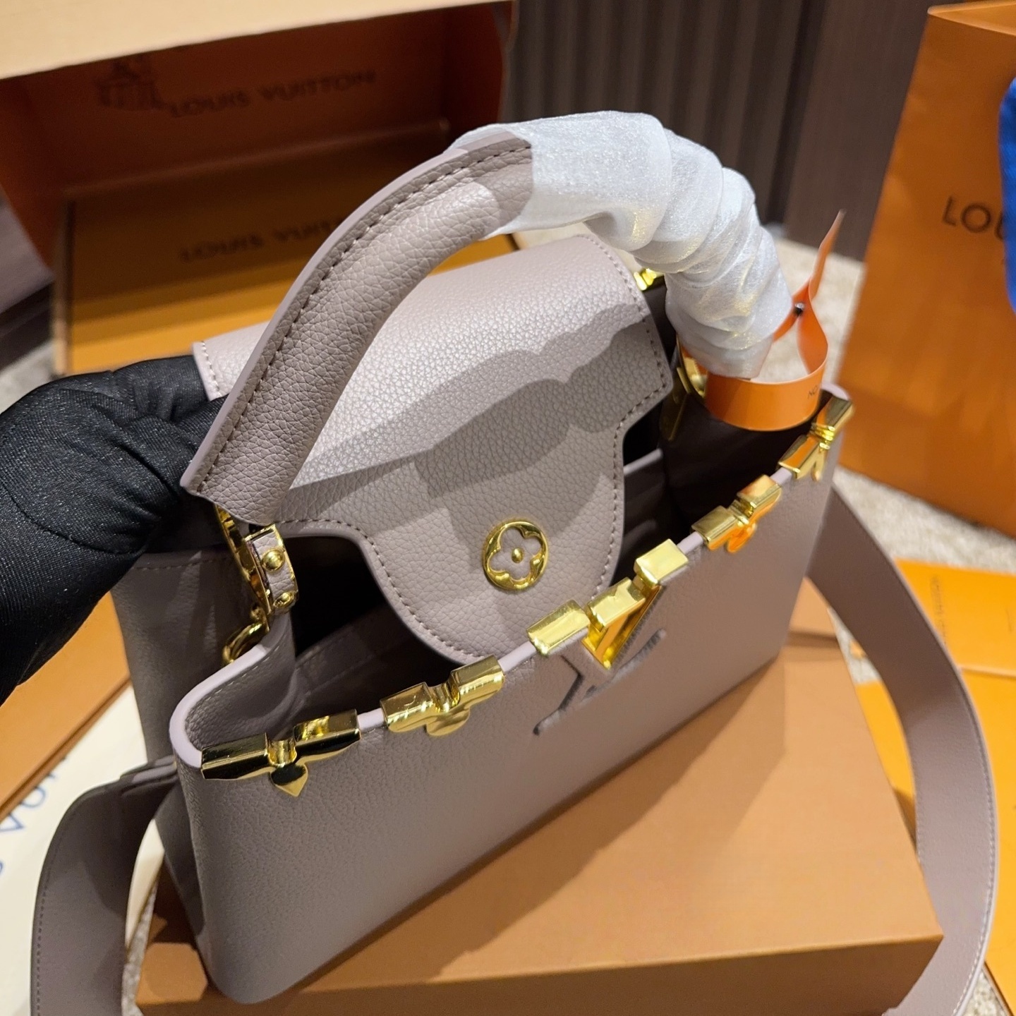 LV Golden Motif Capucines Bag YV25110311