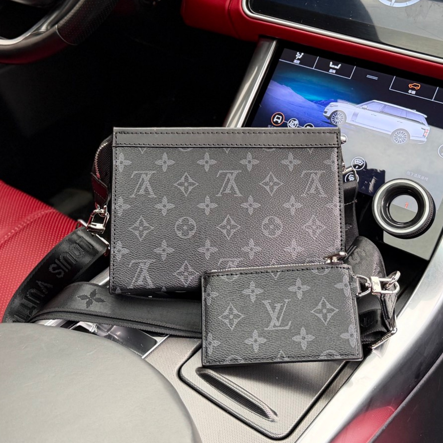 LV  Monogram Alpha Crossbody Bag YV25110303