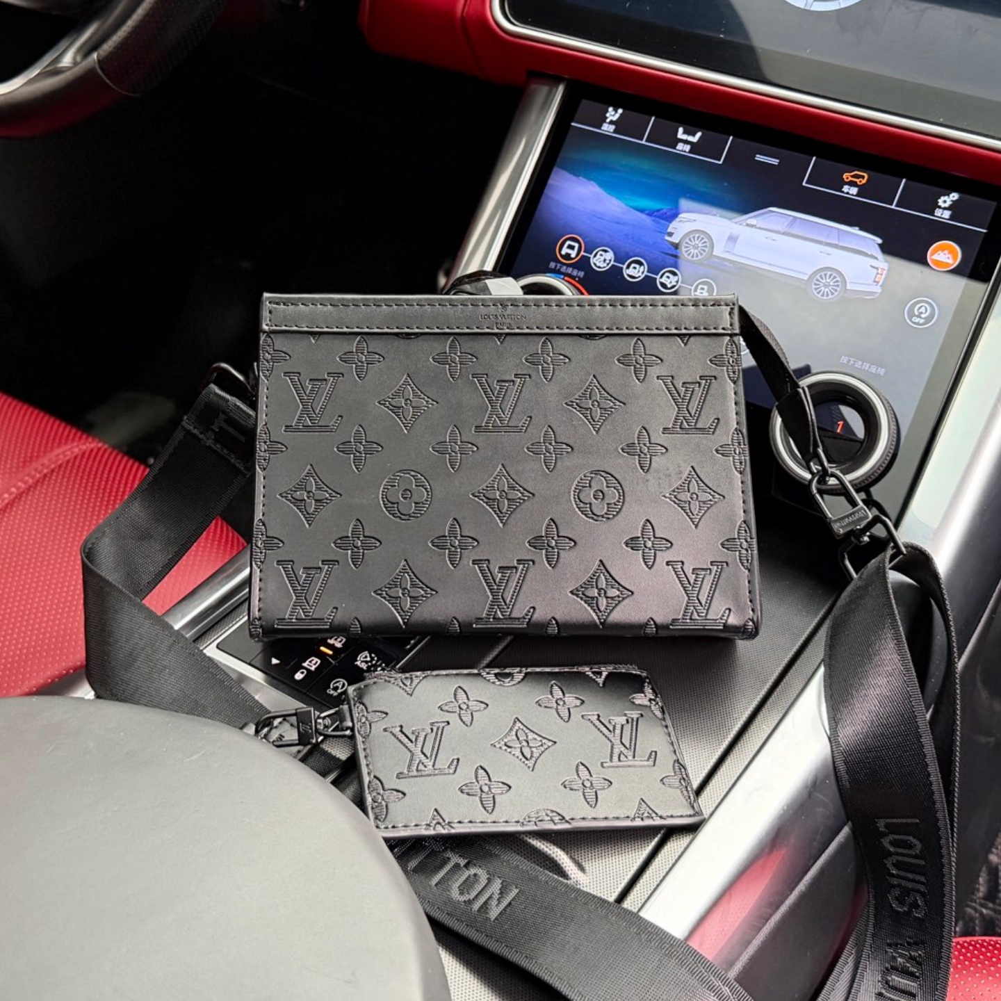 LV Alpha Crossbody Bag with Accessory Pouch YV25110305