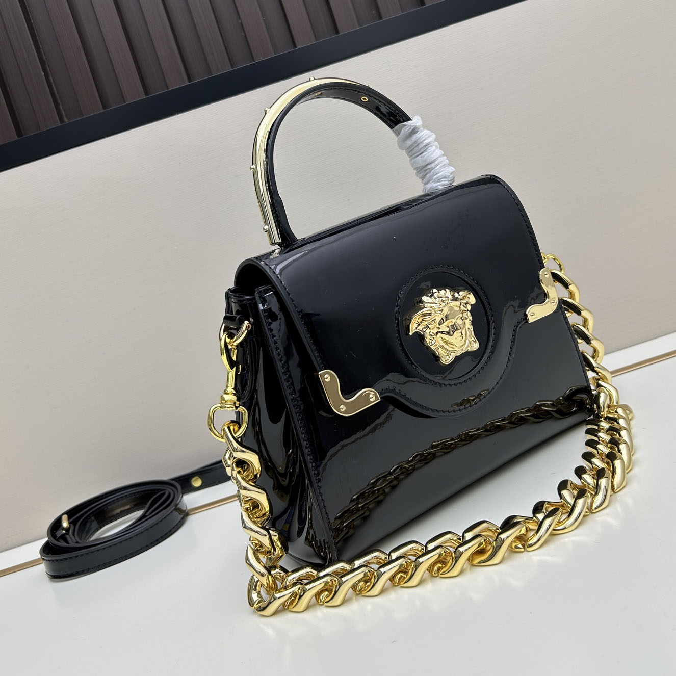 Vs Women's Handbag AM25110414