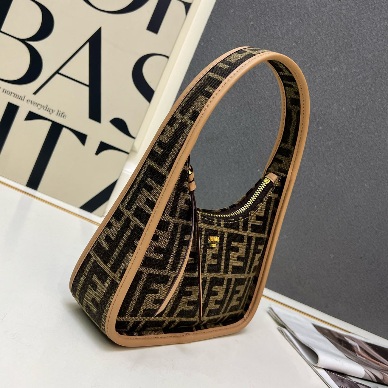 FD Fendessence Mini Crescent Bag XX25110523