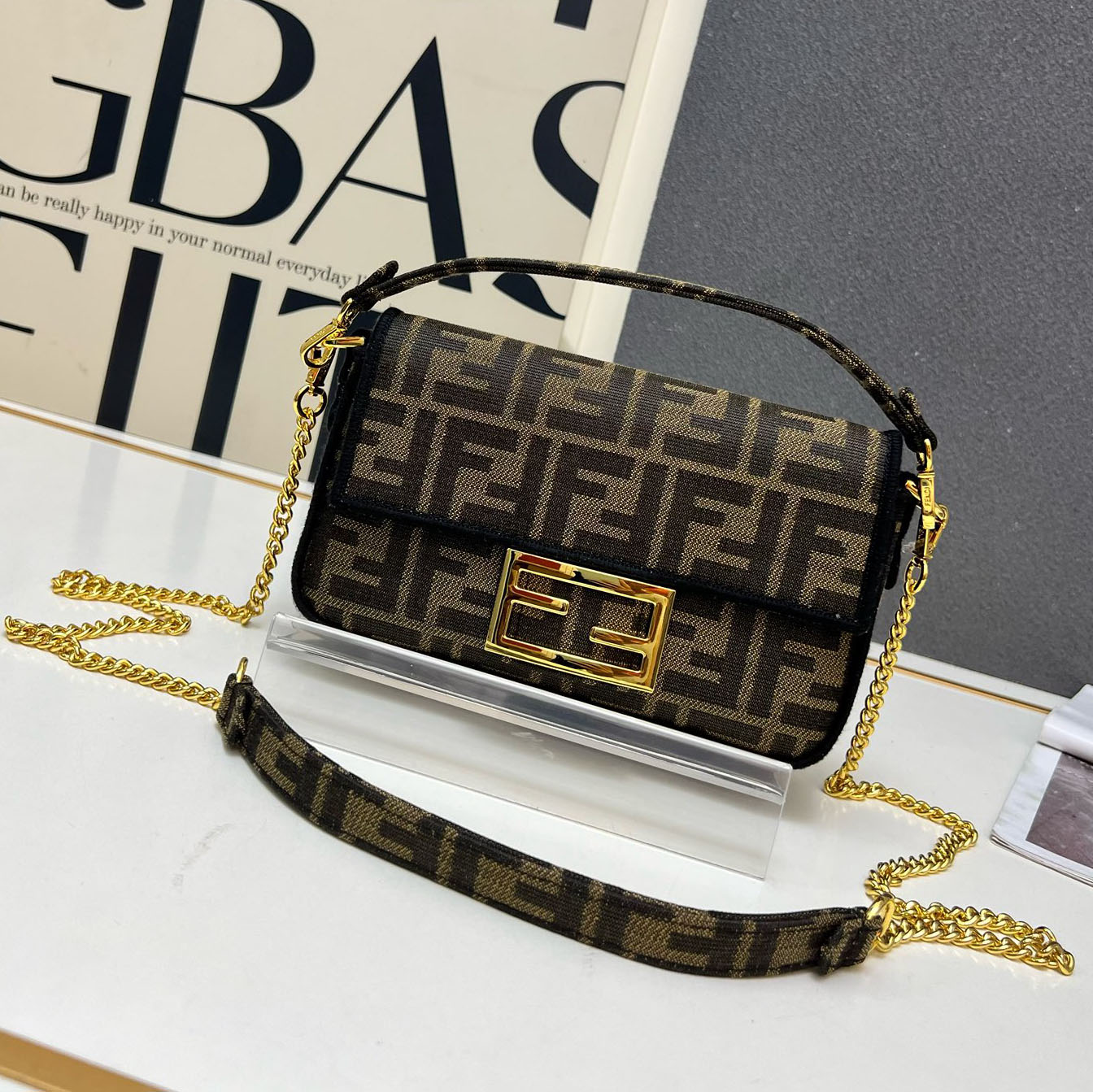 FD Baguette Mini Chain Bag Ev25061241