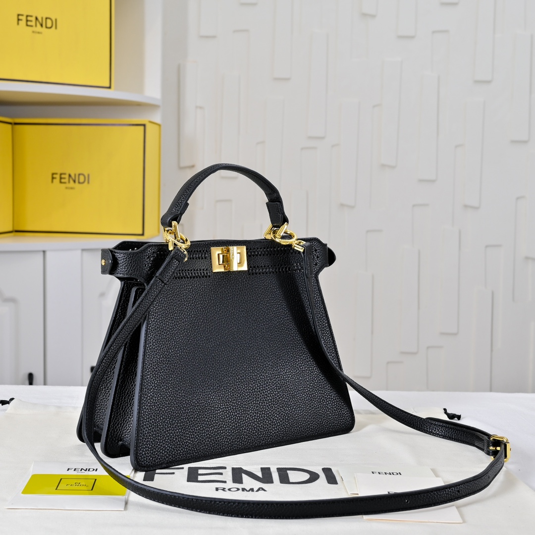 FD Peekaboo ISeeU Handbag XX25110529