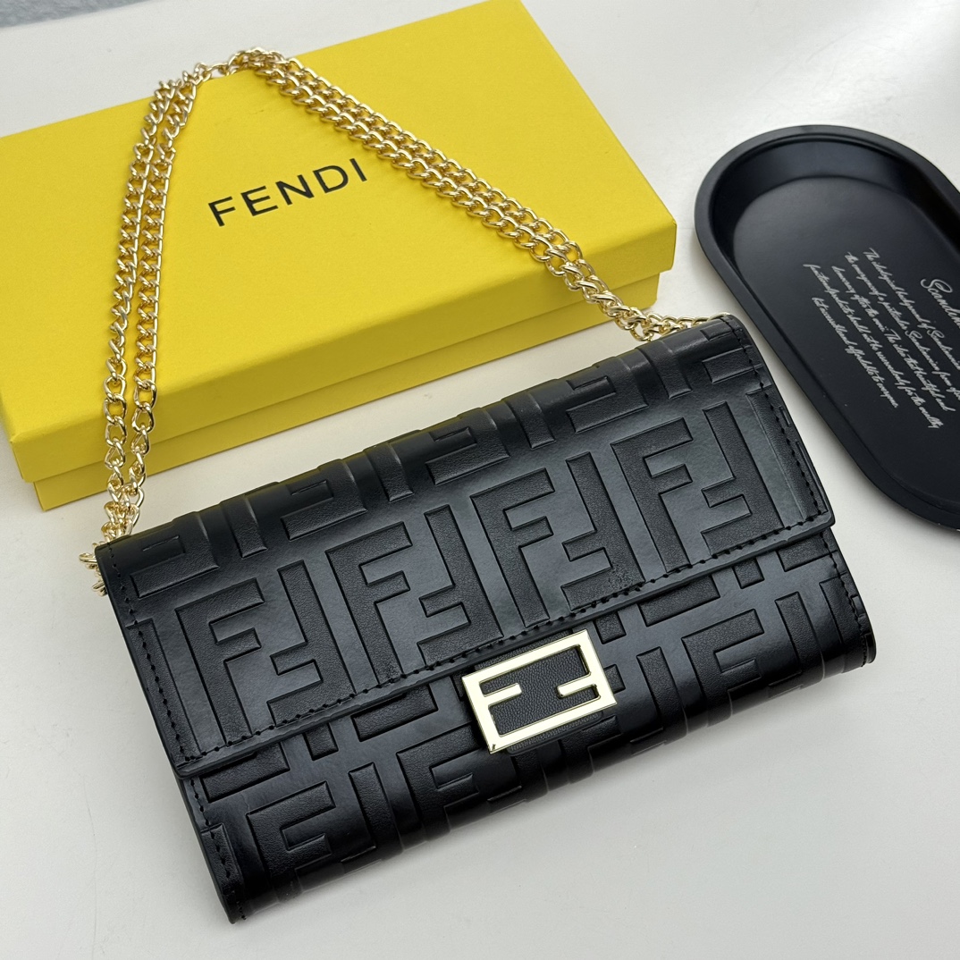 FD Classic Double-F Embossed Long Wallet V390201