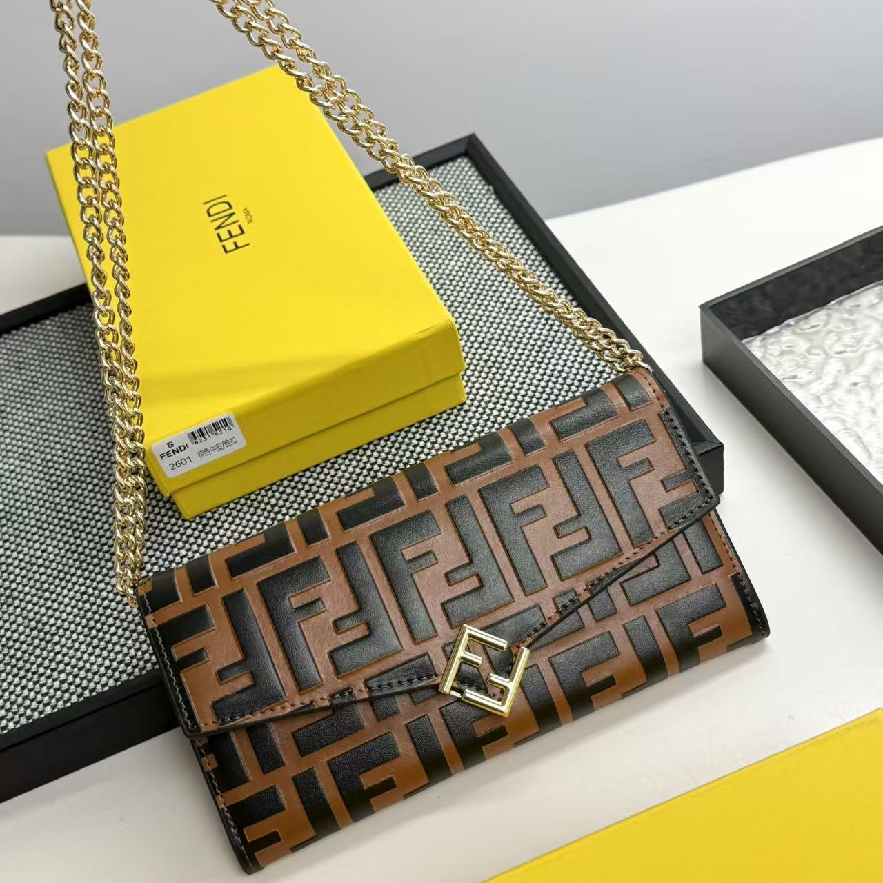 FD Diamonds Classic Double-F Embossed Long Wallet XX25110527