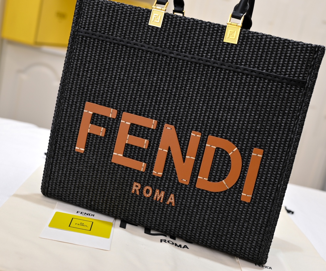 FD Raffia Hand-Woven Tote Bag XX25110538
