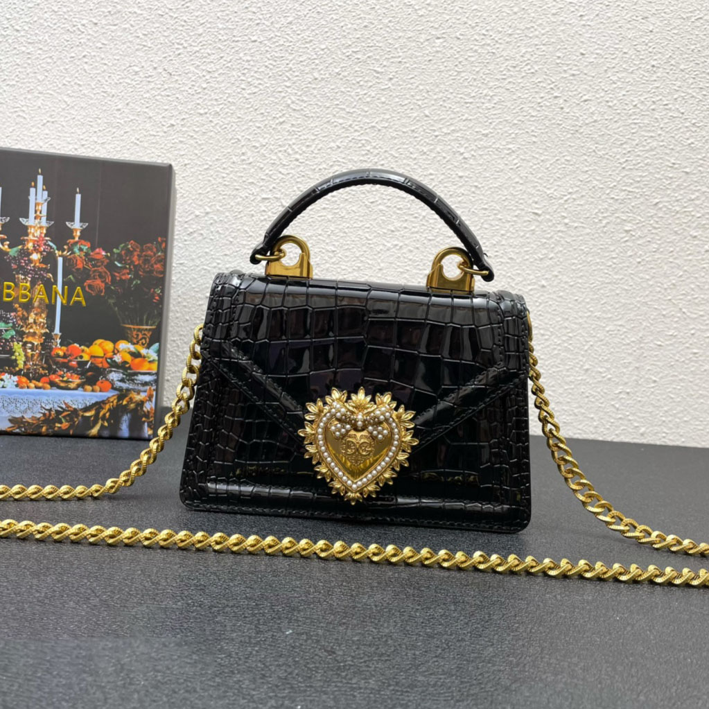 D&G Heart Bow Logo Plaque Tote Bag AM25110619