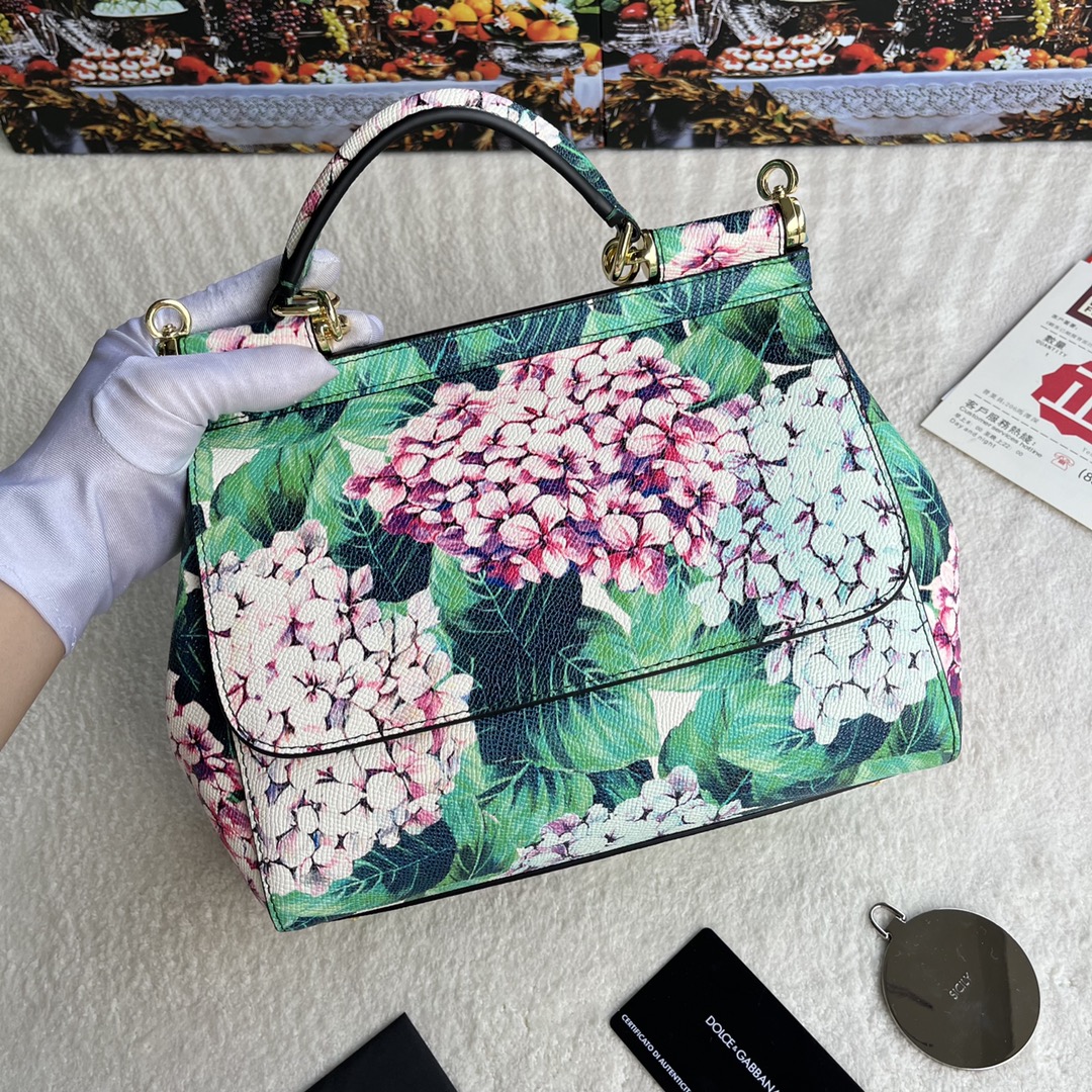 D&G Classic Huaben-Printed Tote Bag AM25110631